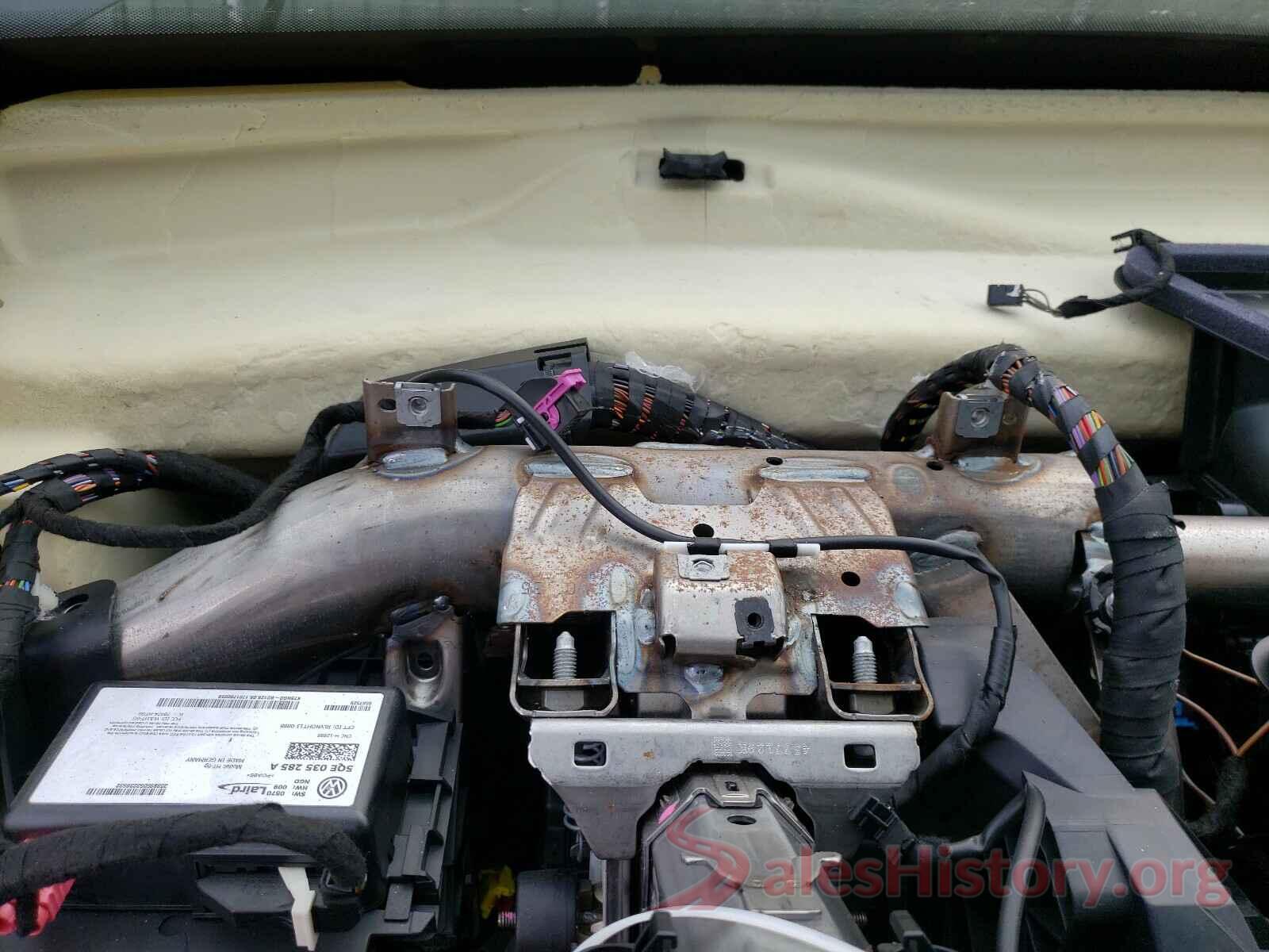 3VV2B7AX0JM078835 2018 VOLKSWAGEN TIGUAN