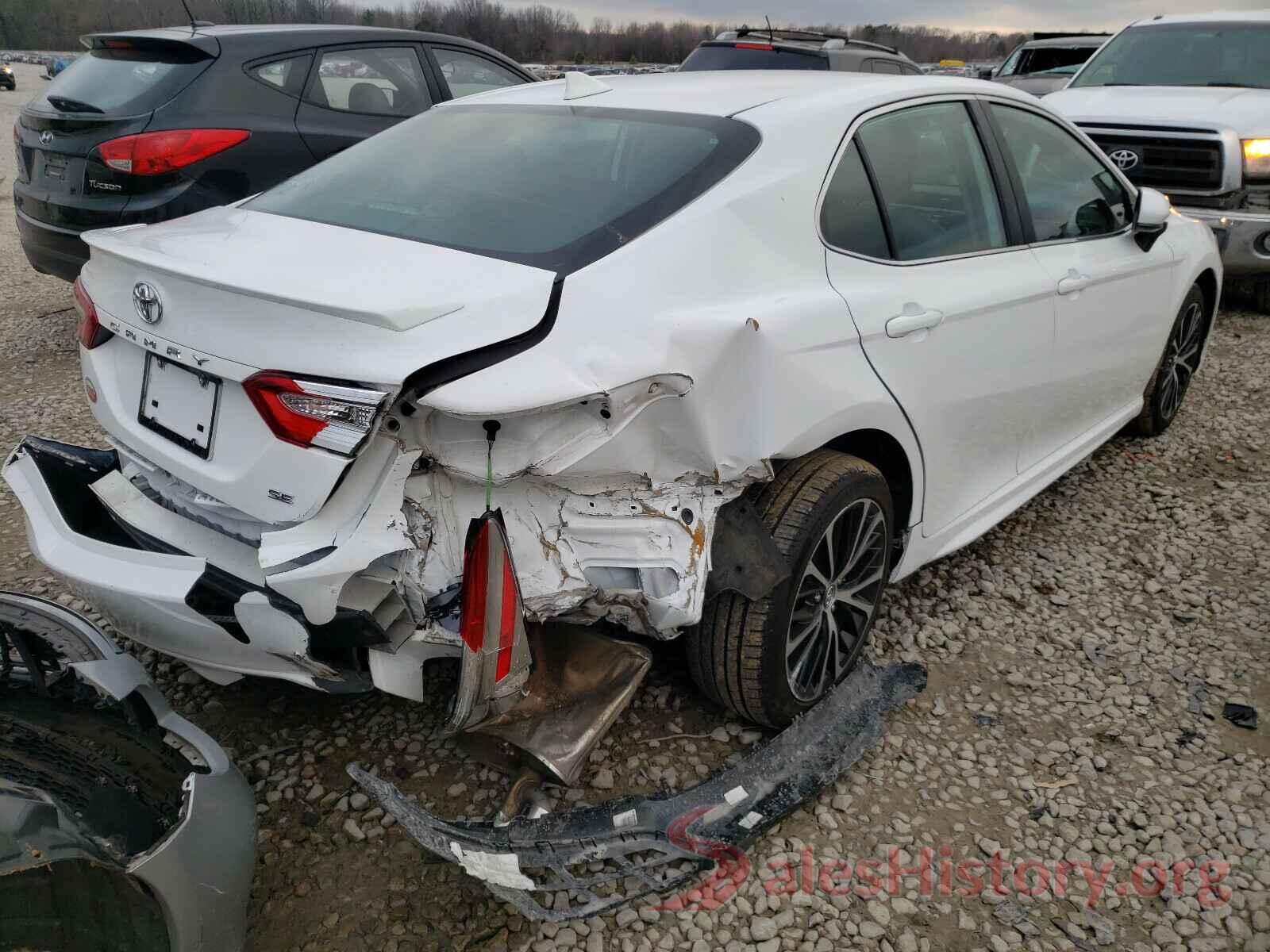 4T1B11HK2KU215601 2019 TOYOTA CAMRY