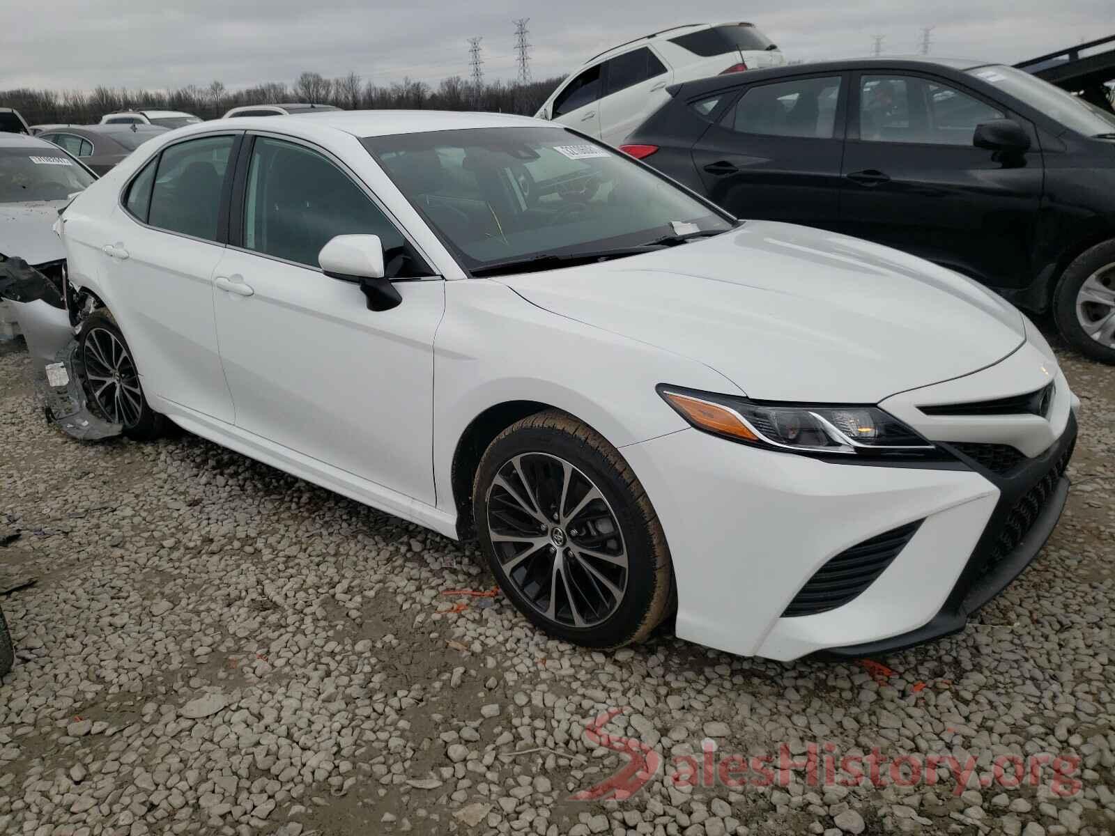 4T1B11HK2KU215601 2019 TOYOTA CAMRY