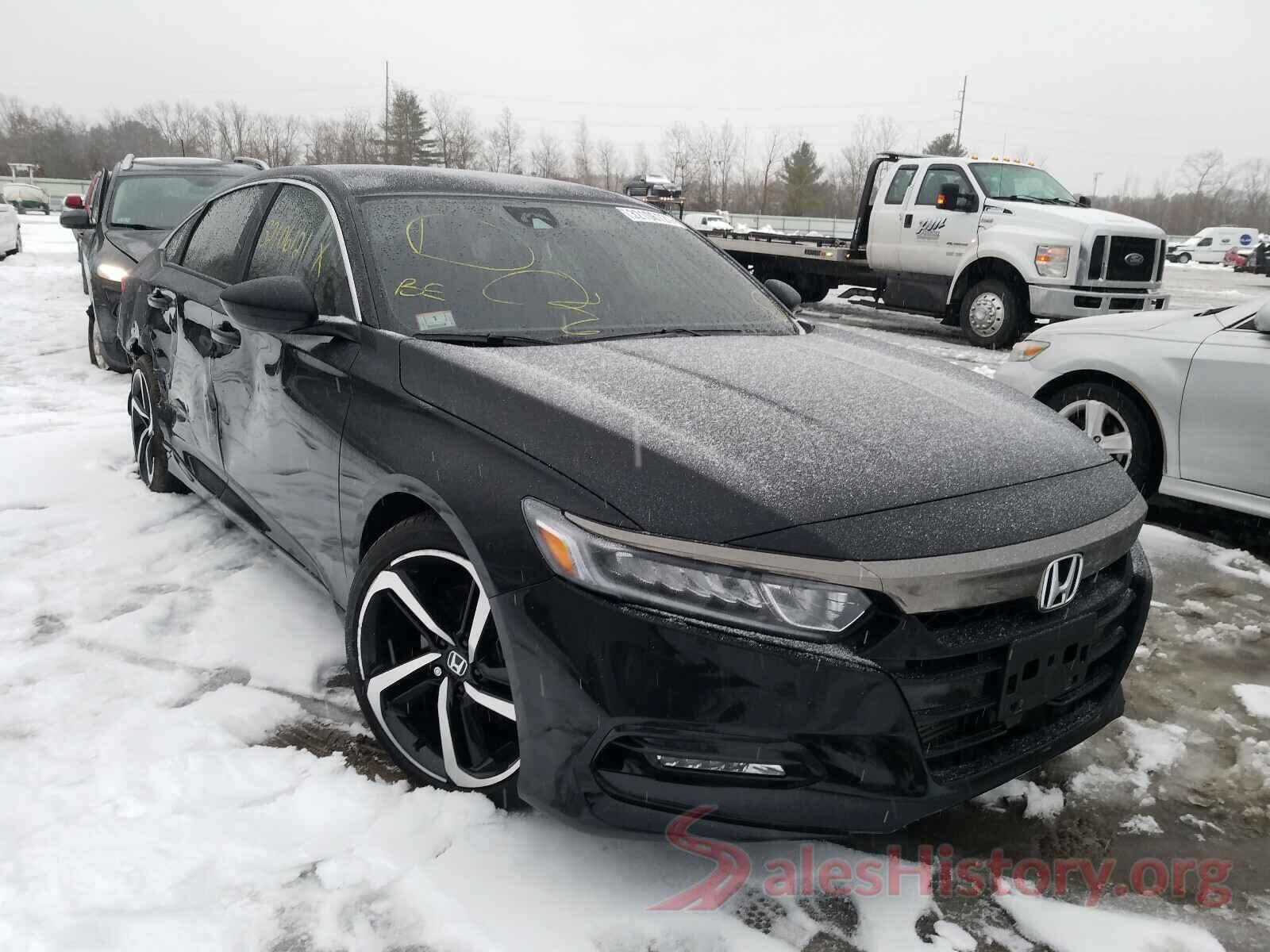 1HGCV1F33KA176139 2019 HONDA ACCORD