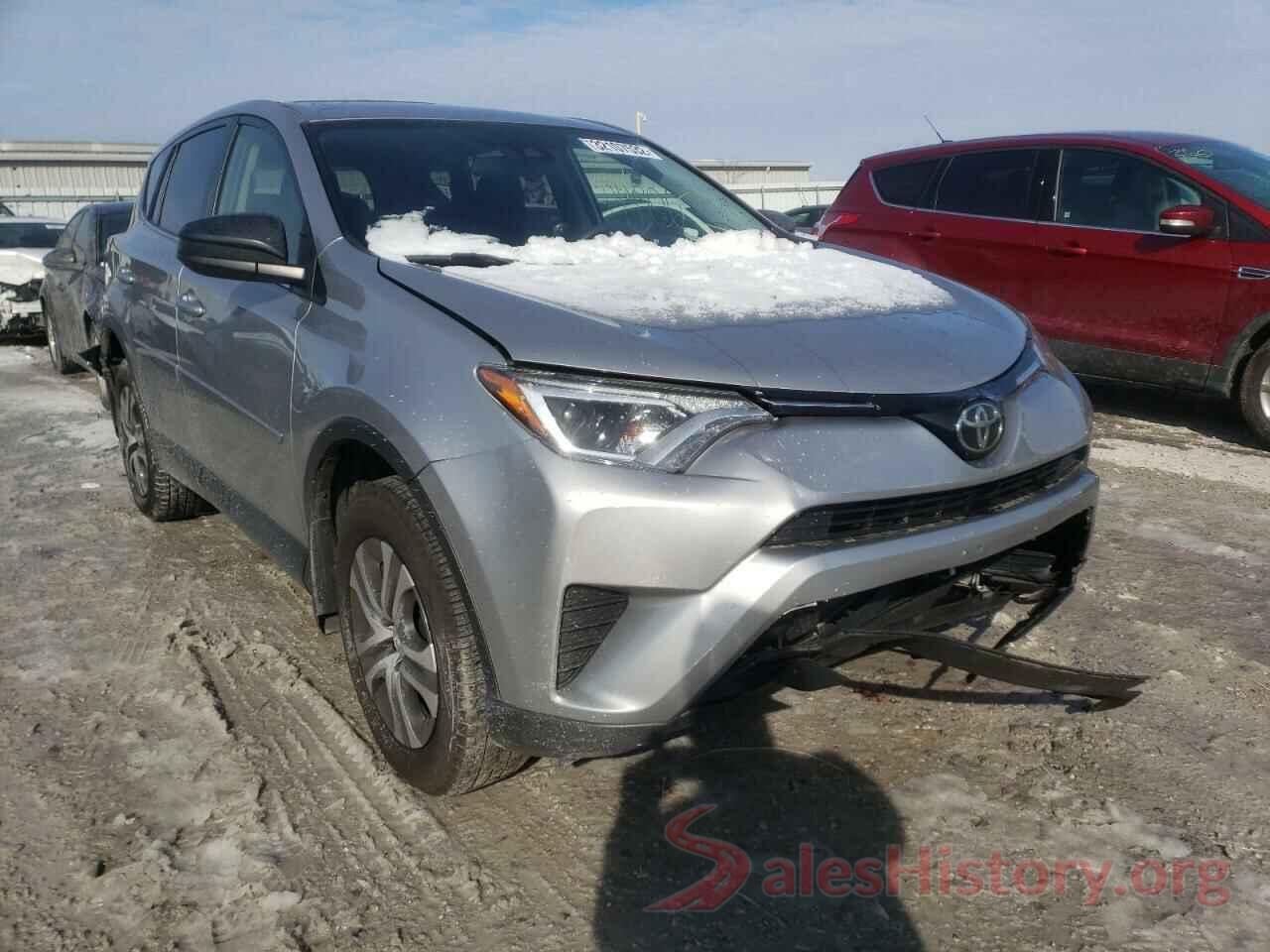 JTMBFREV3JD256563 2018 TOYOTA RAV4