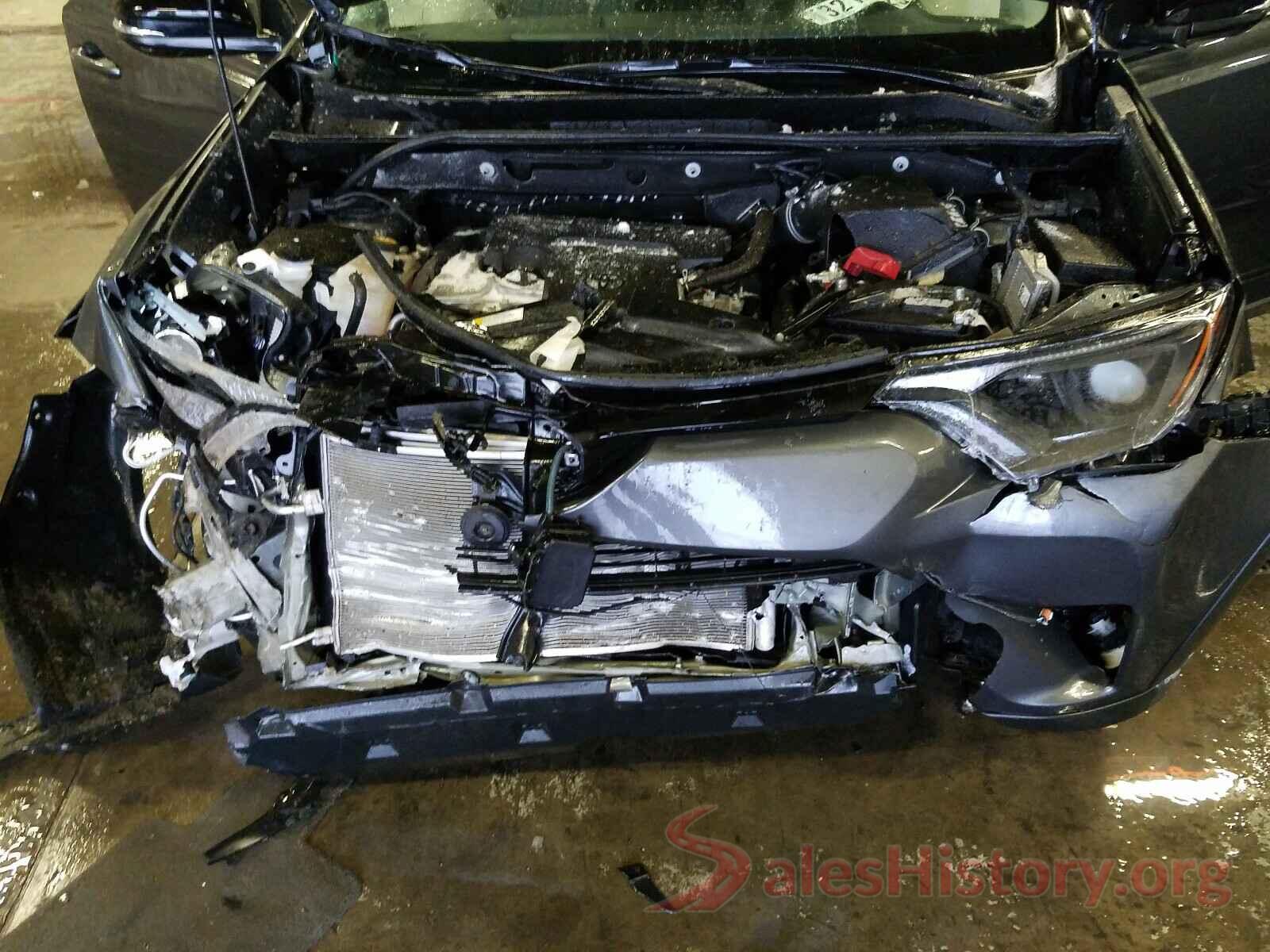 2T3RFREVXJW840797 2018 TOYOTA RAV4