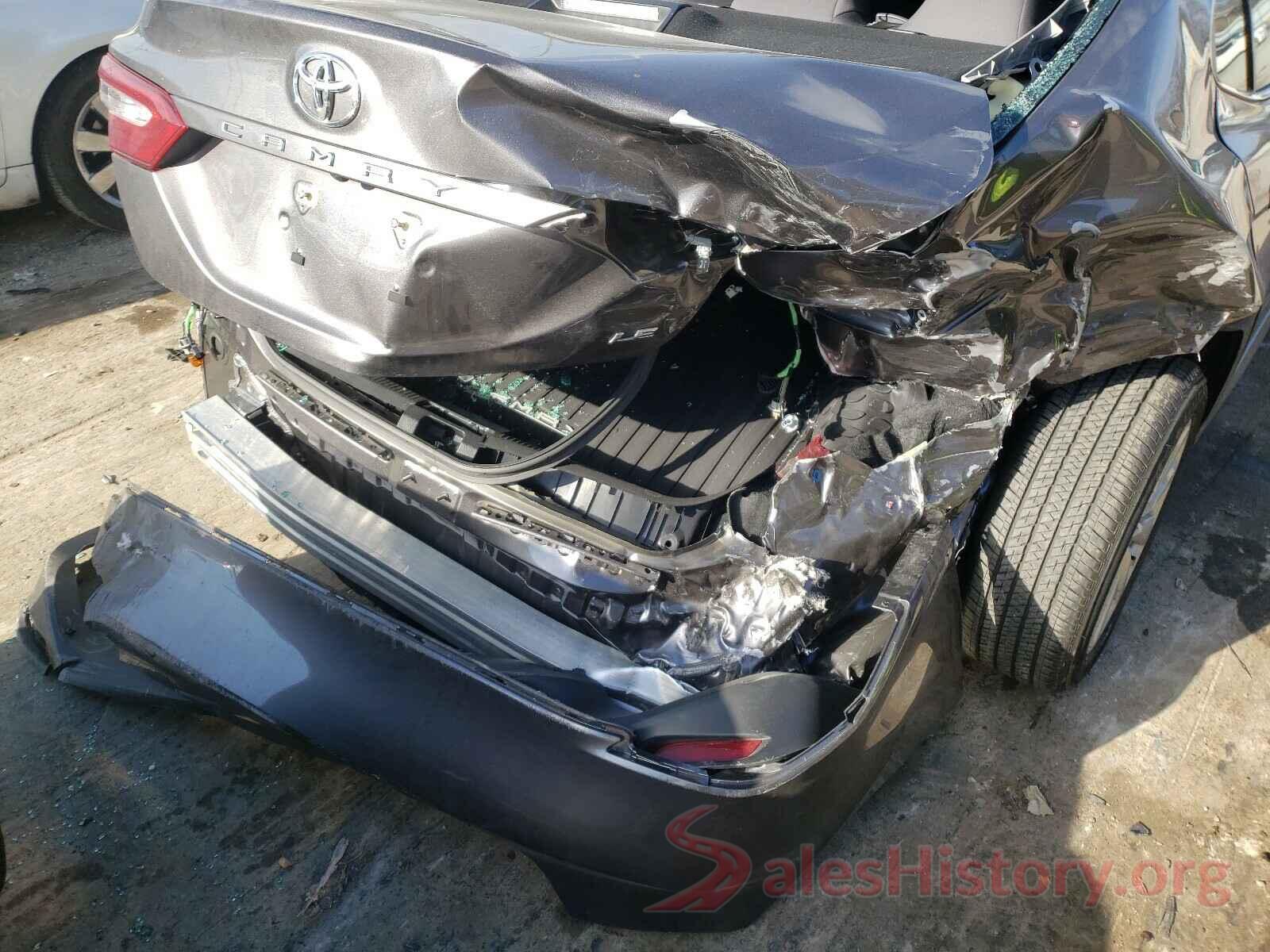 4T1B11HK8KU761352 2019 TOYOTA CAMRY