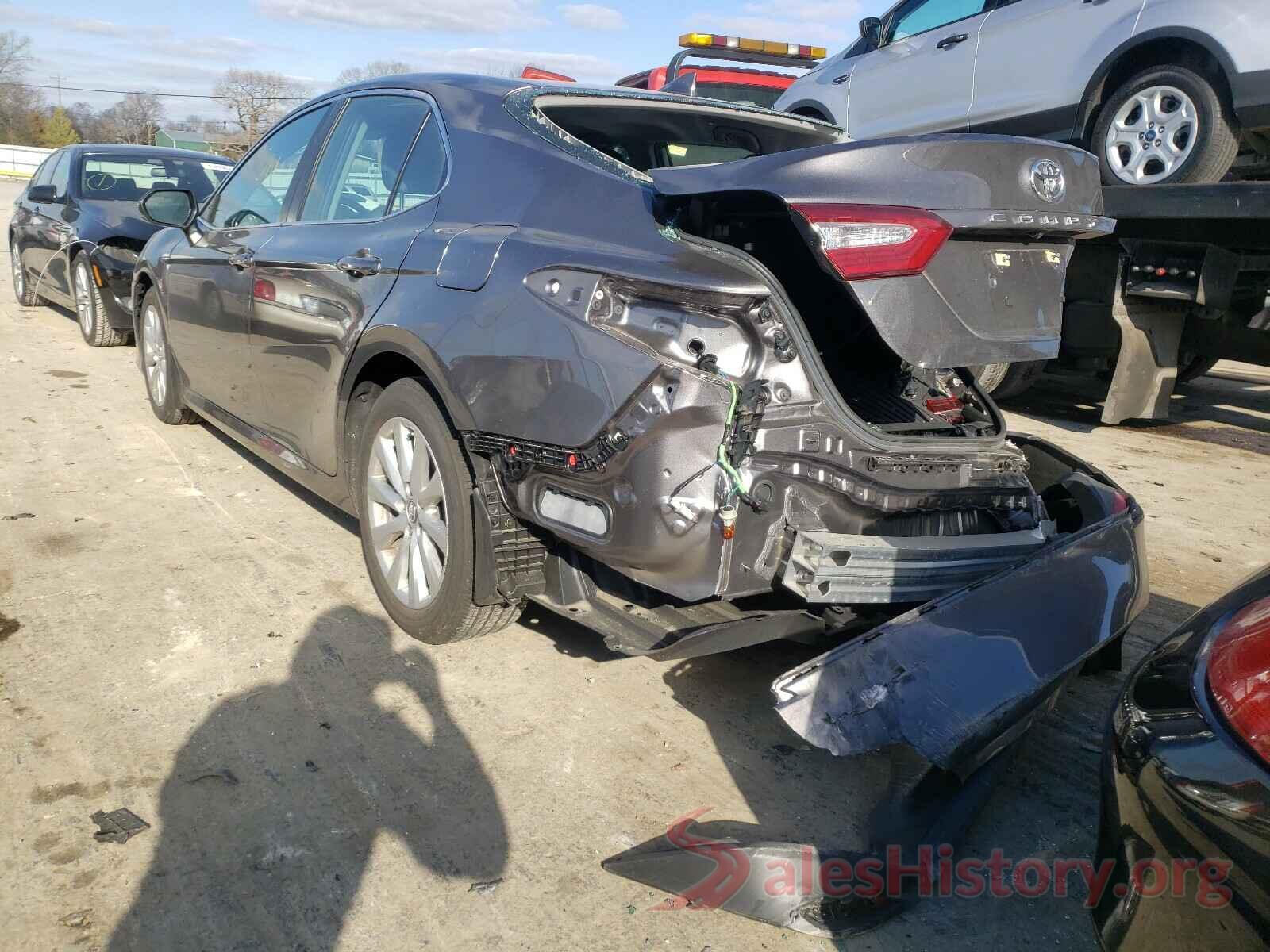 4T1B11HK8KU761352 2019 TOYOTA CAMRY