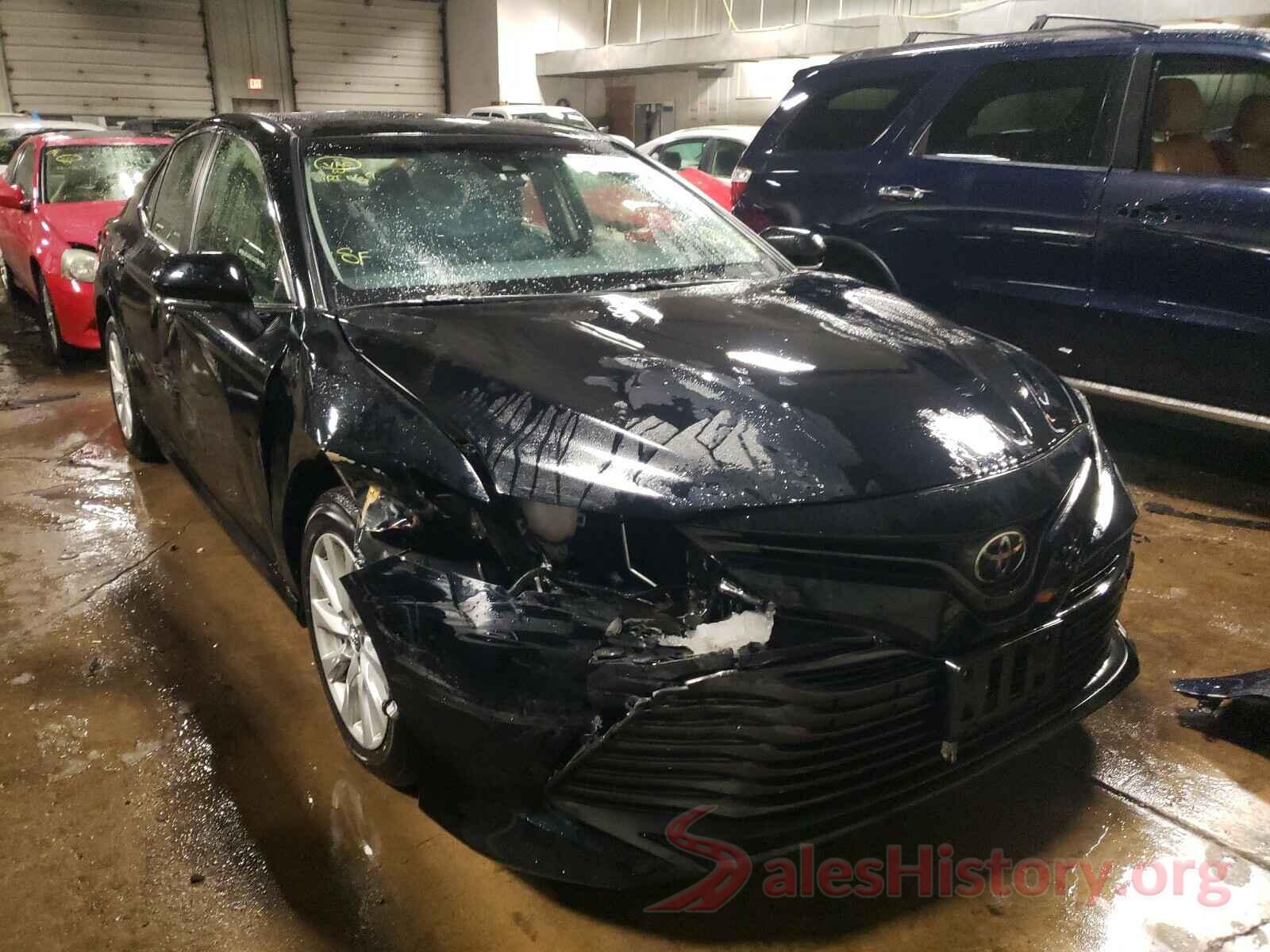 JTNB11HK8J3001135 2018 TOYOTA CAMRY