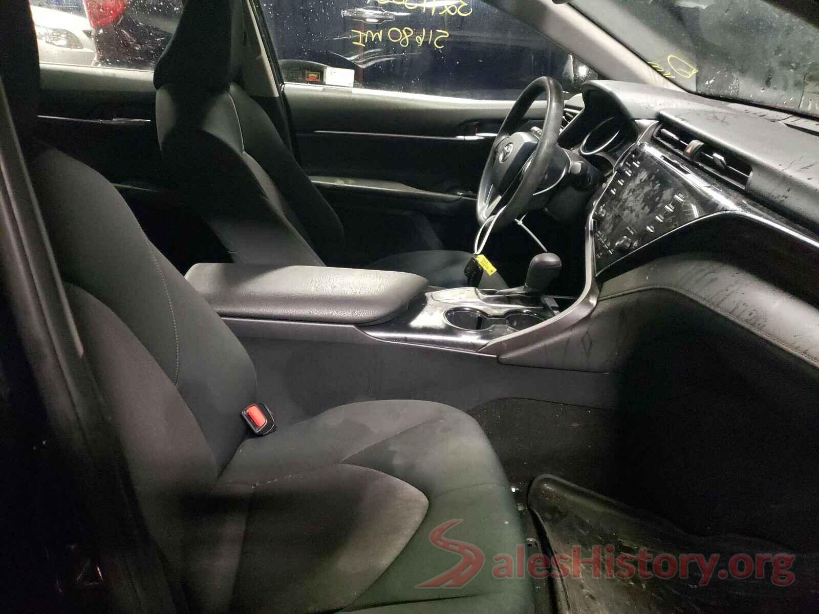 JTNB11HK8J3001135 2018 TOYOTA CAMRY