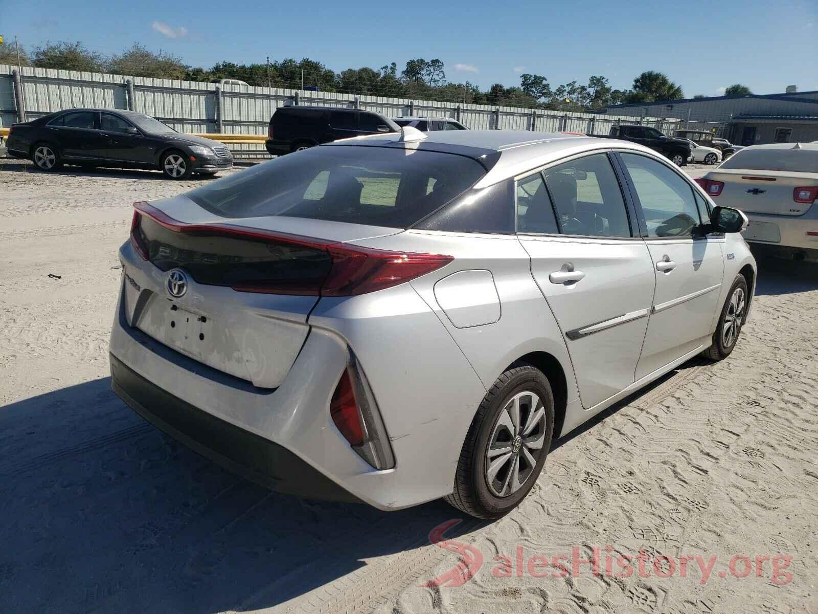 JTDKARFP1J3097689 2018 TOYOTA PRIUS