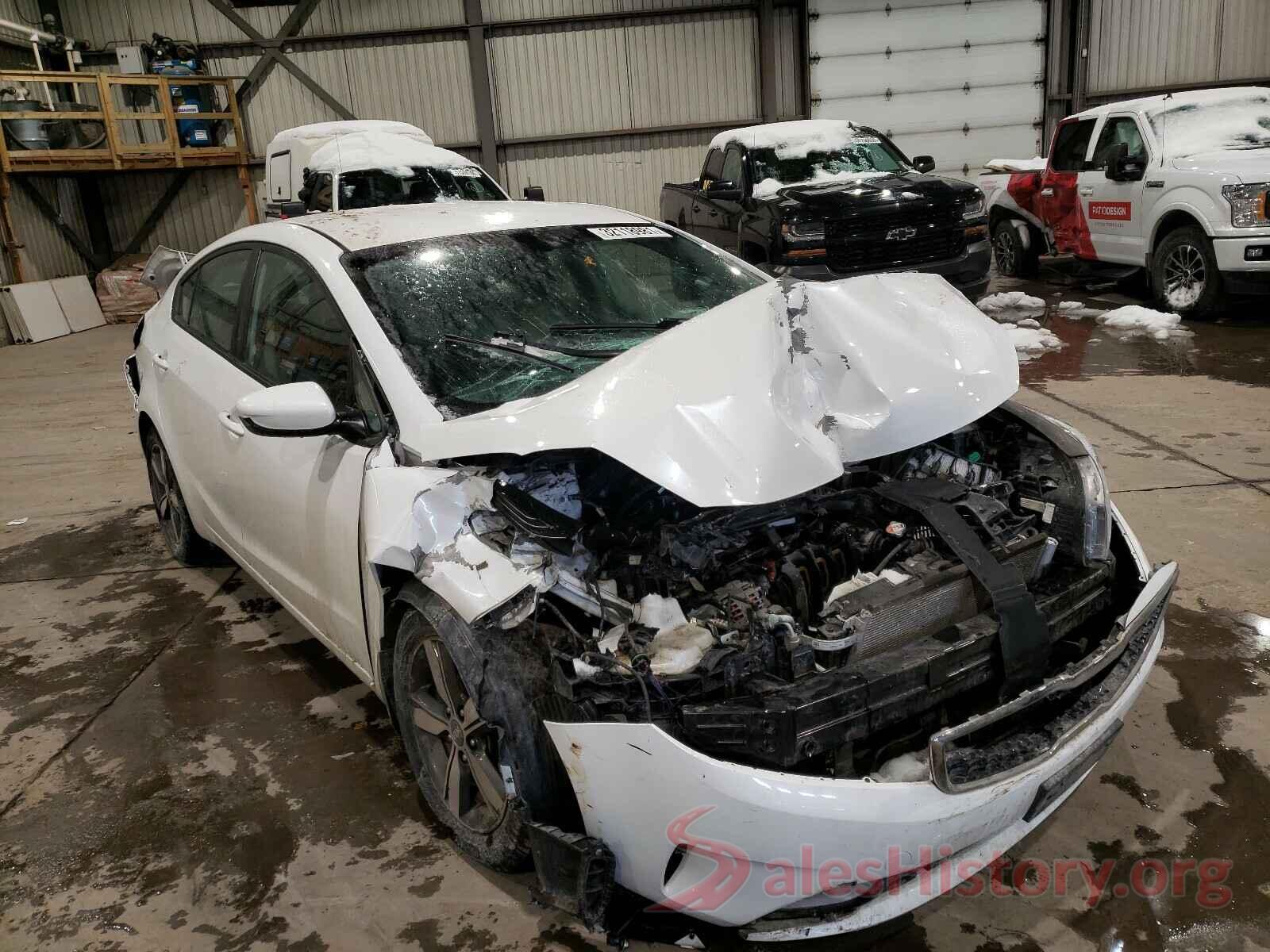 3KPFL4A77JE255242 2018 KIA FORTE