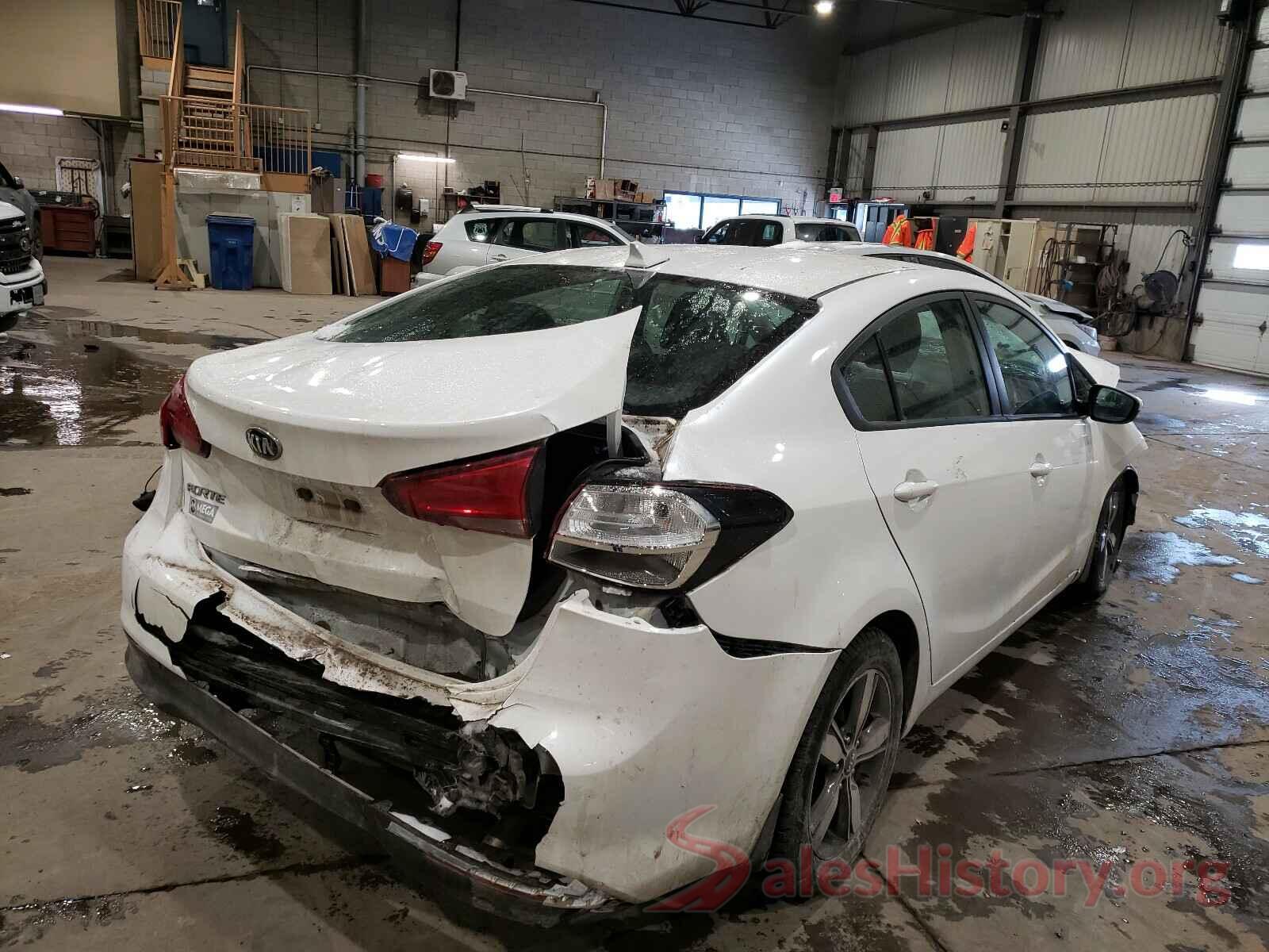 3KPFL4A77JE255242 2018 KIA FORTE