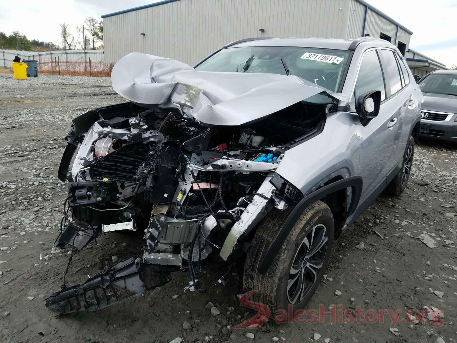 2T3H1RFV3KW056746 2019 TOYOTA RAV4