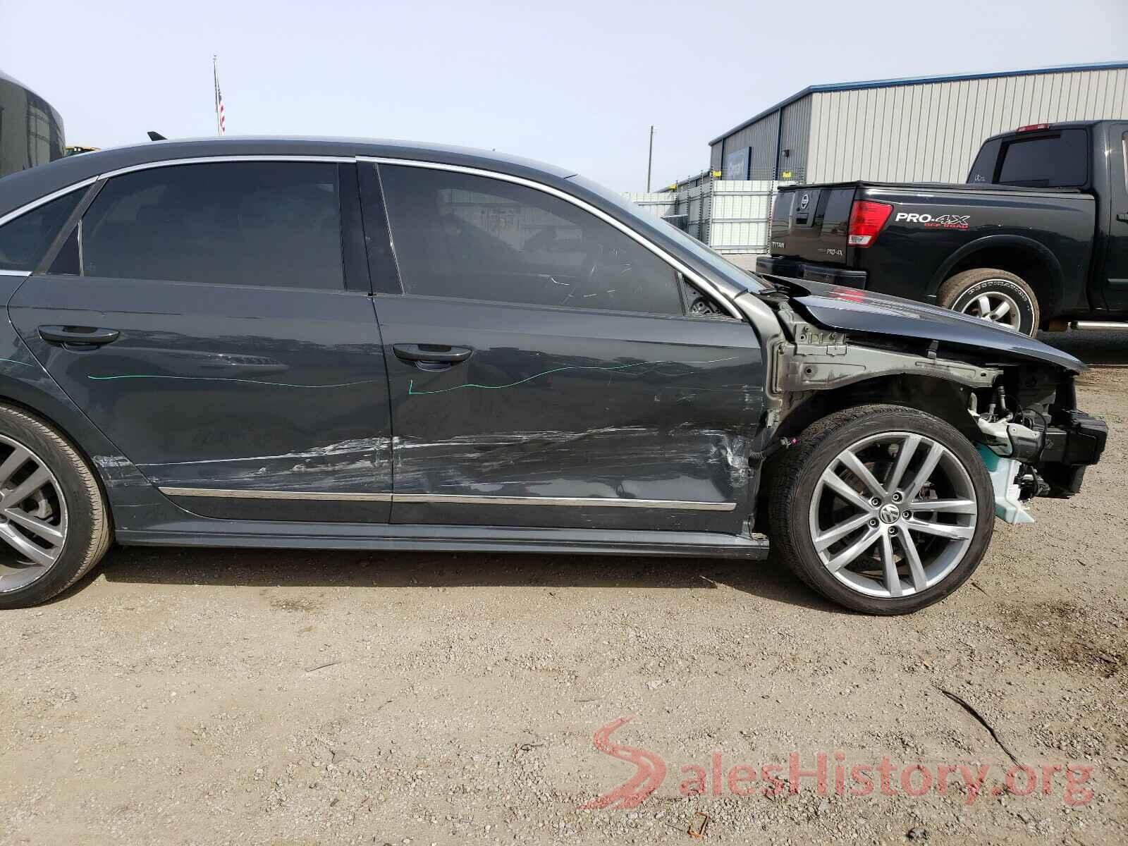 1VWDT7A37HC048113 2017 VOLKSWAGEN PASSAT