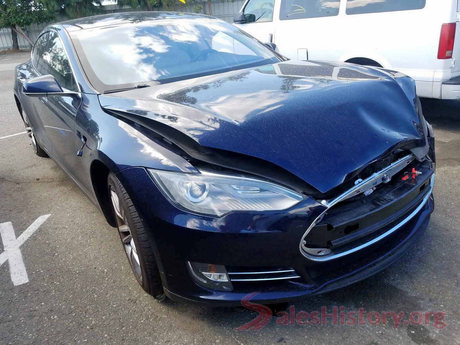 5YJSA1AC8DFP10923 2013 TESLA MODEL S