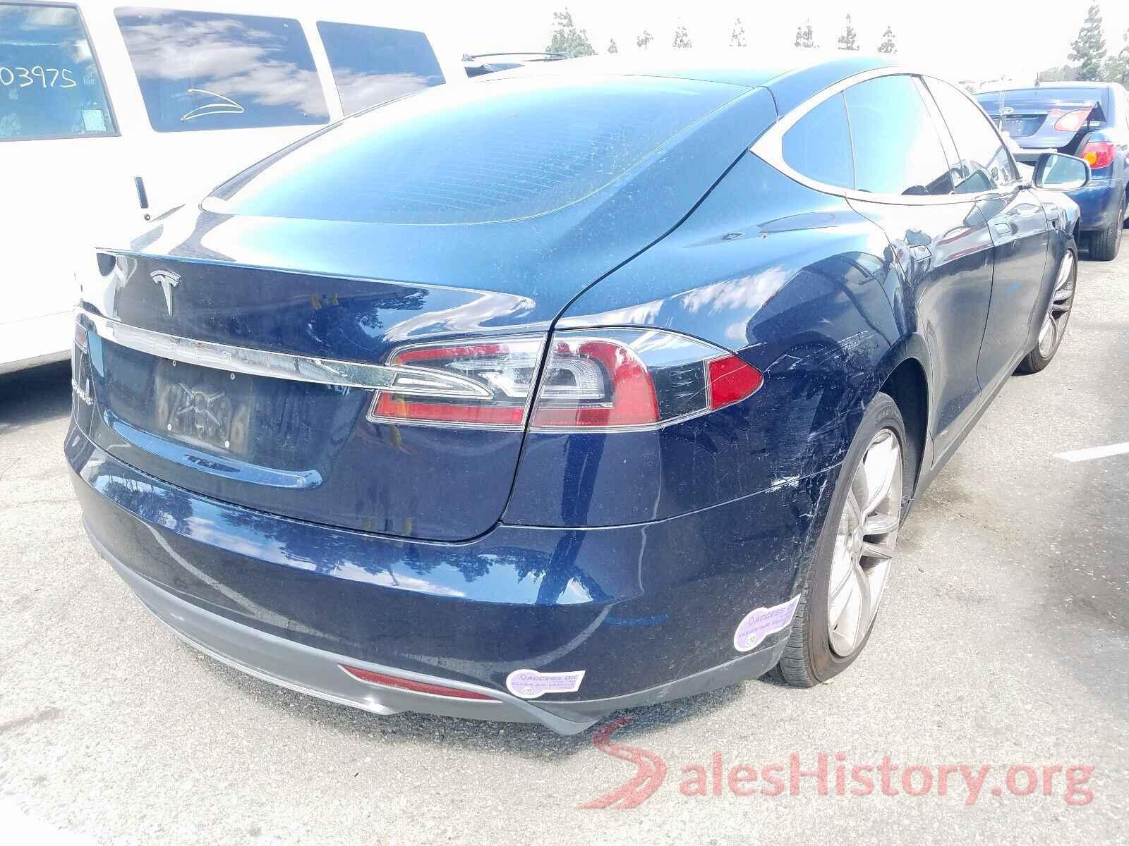 5YJSA1AC8DFP10923 2013 TESLA MODEL S