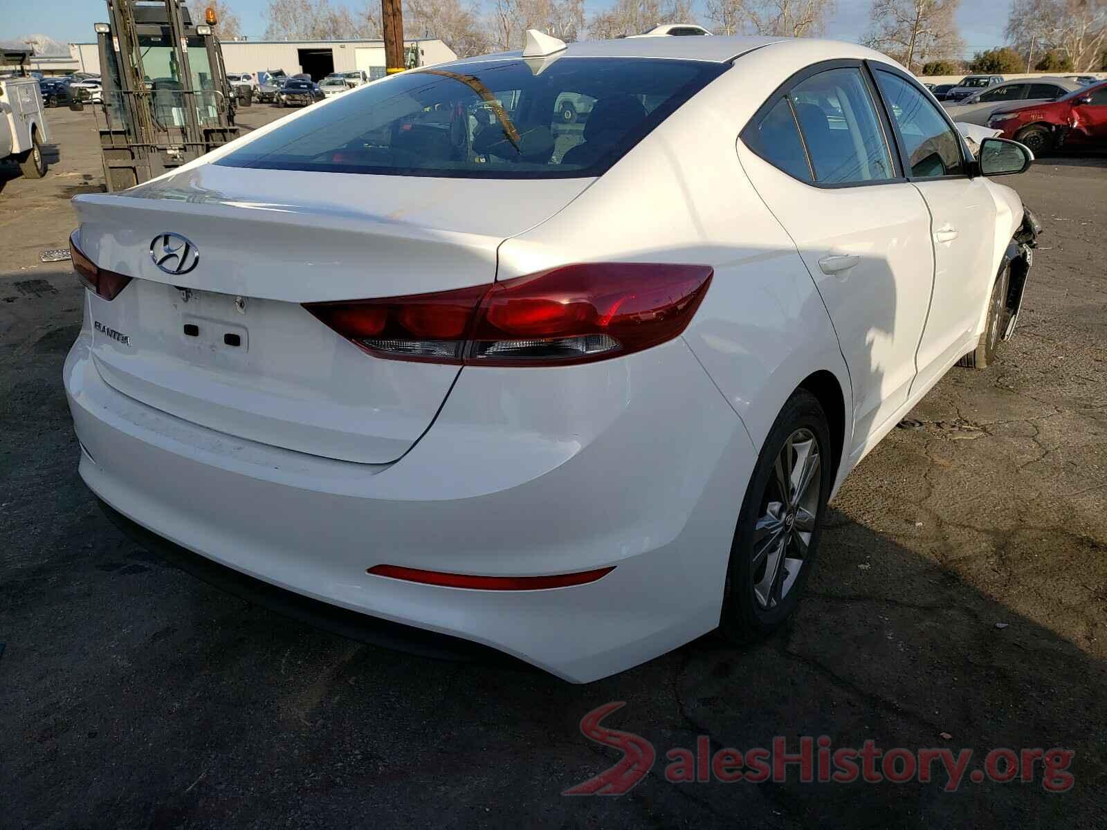 5NPD84LF4JH244711 2018 HYUNDAI ELANTRA