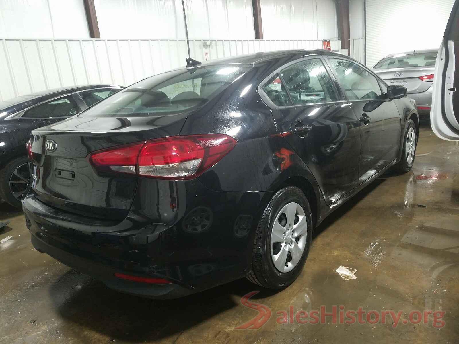 3KPFK4A70HE140236 2017 KIA FORTE