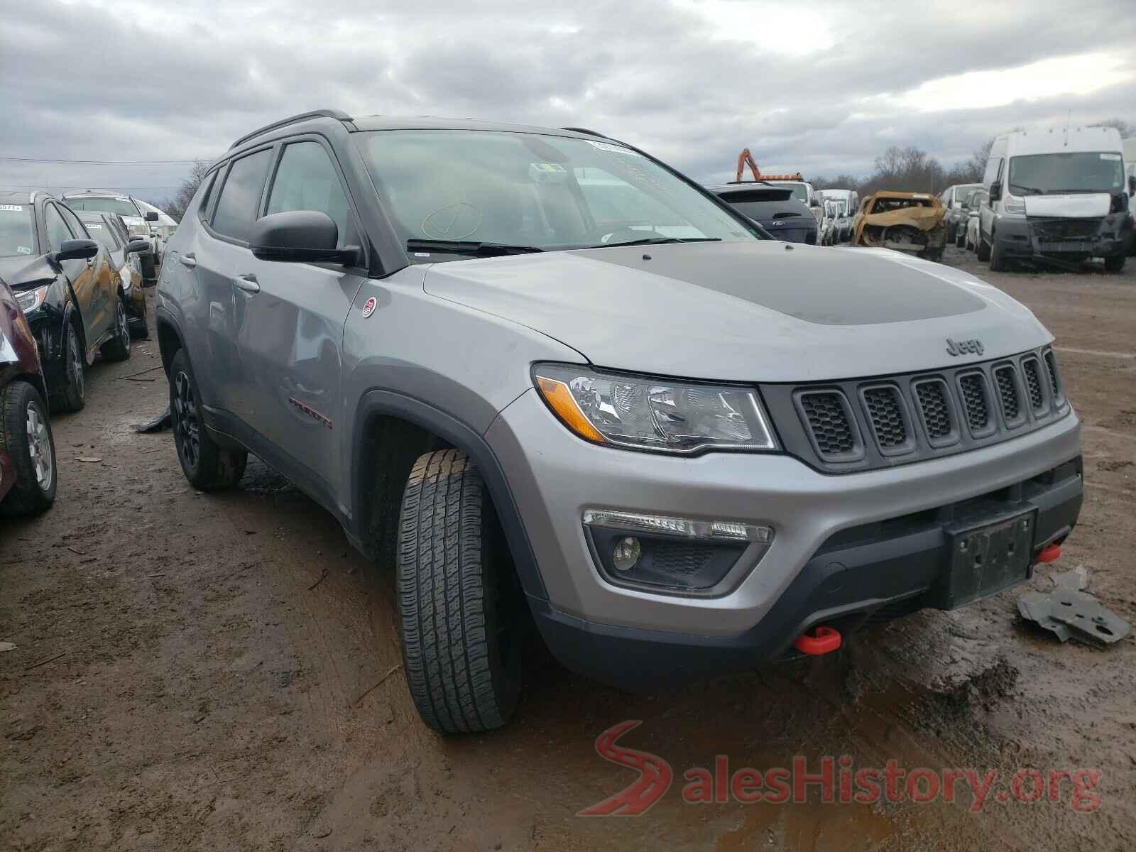 3C4NJDDB8KT722523 2019 JEEP COMPASS