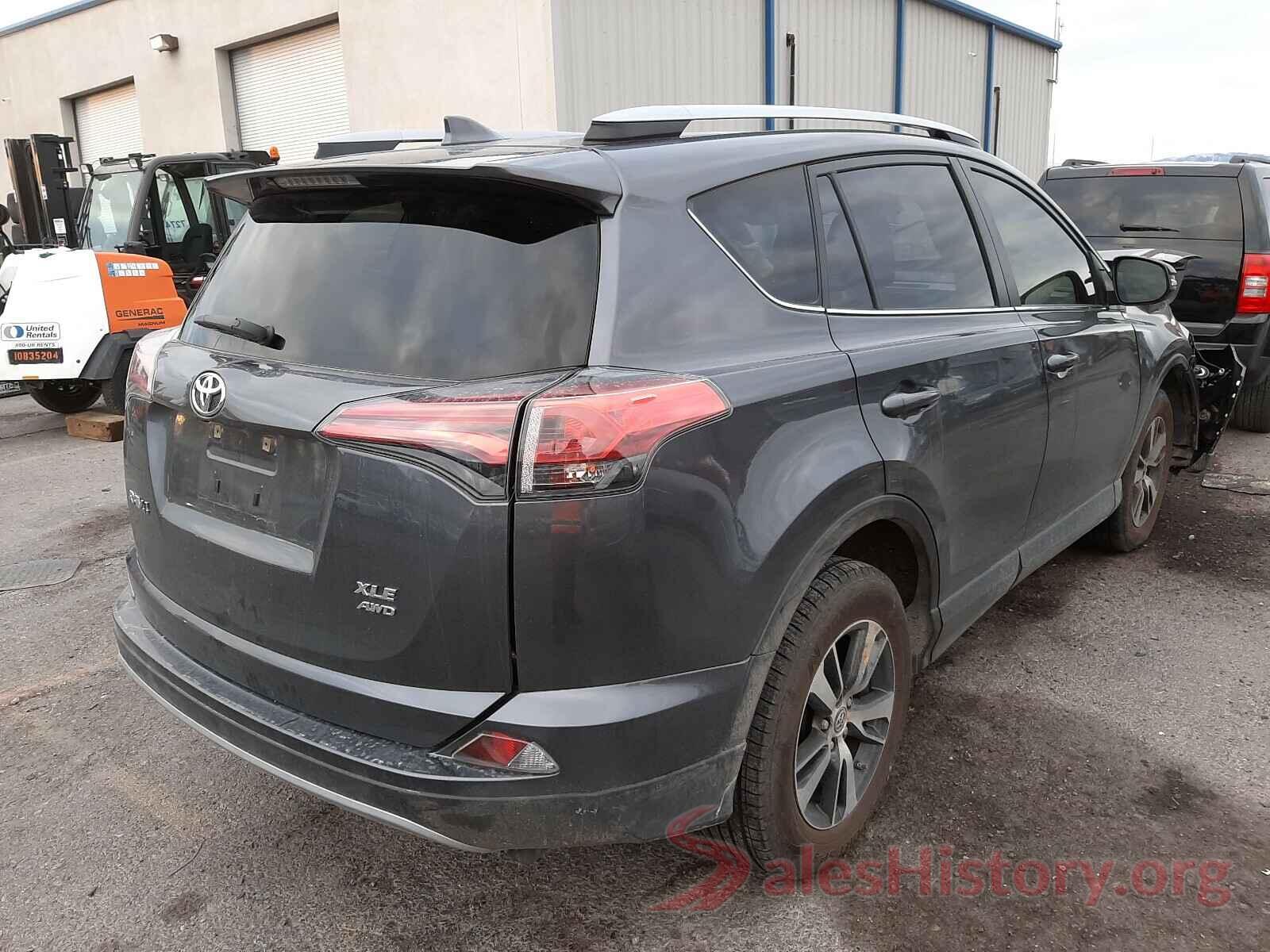 JTMRFREVXJD241704 2018 TOYOTA RAV4