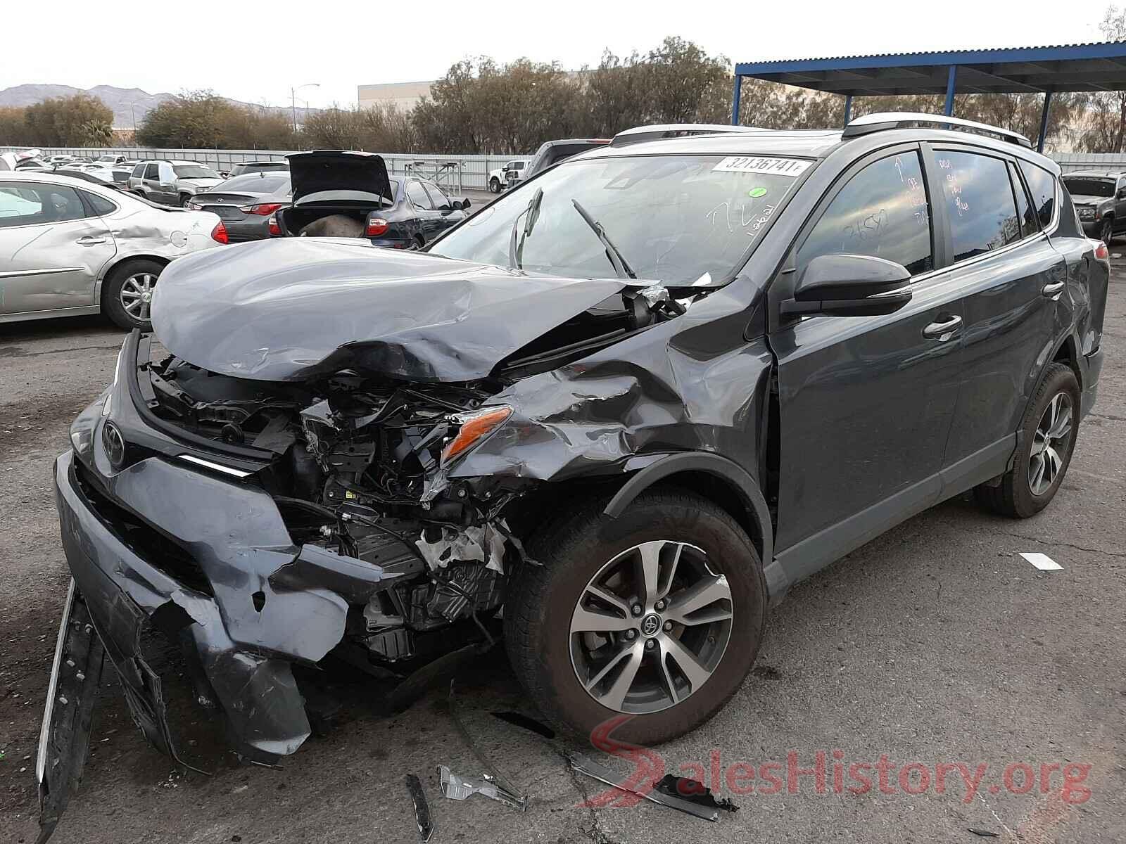 JTMRFREVXJD241704 2018 TOYOTA RAV4