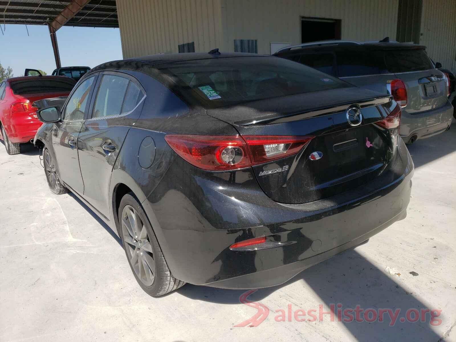 3MZBN1W39JM228219 2018 MAZDA 3