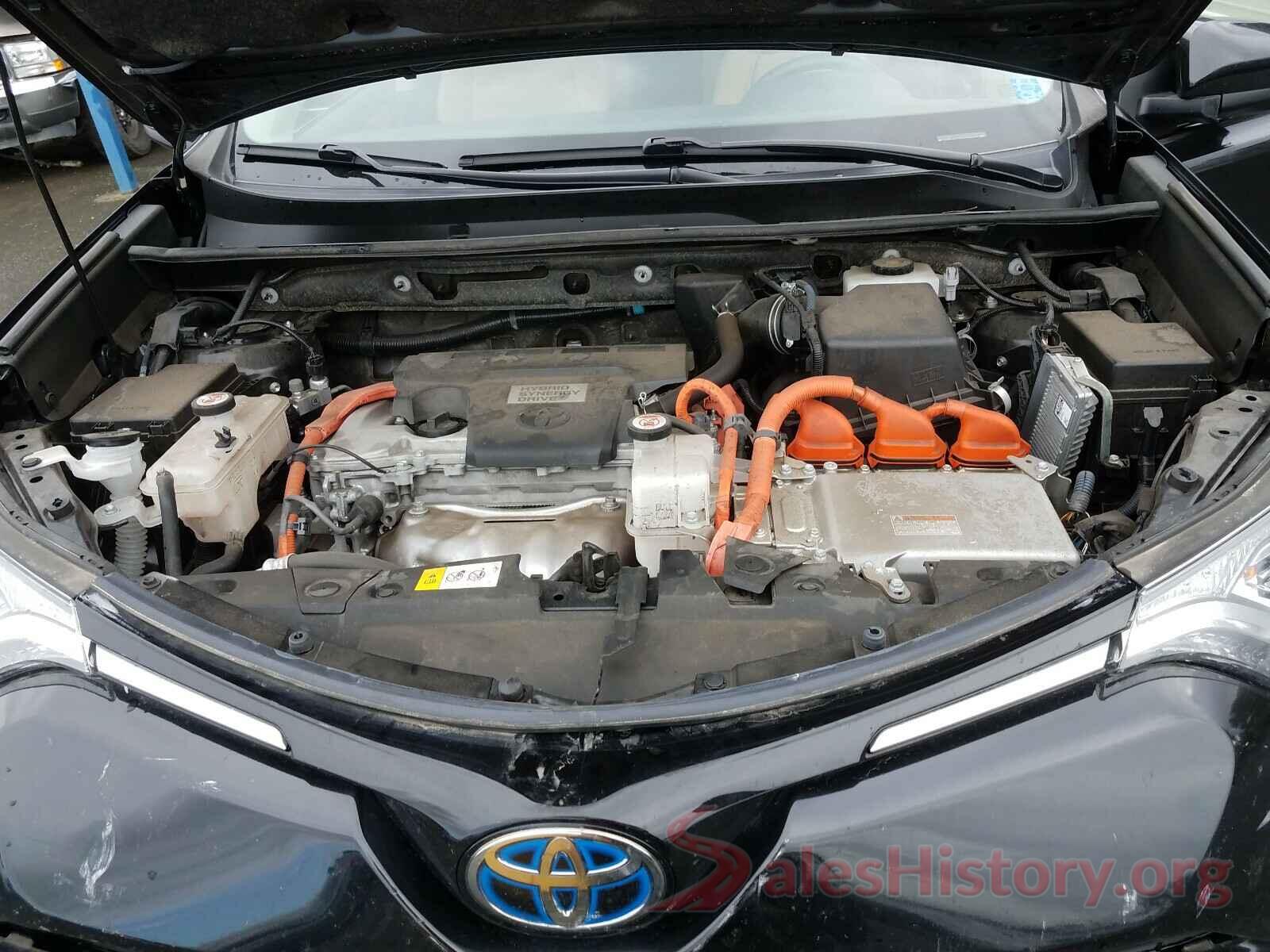 JTMRJREV3HD090083 2017 TOYOTA RAV4