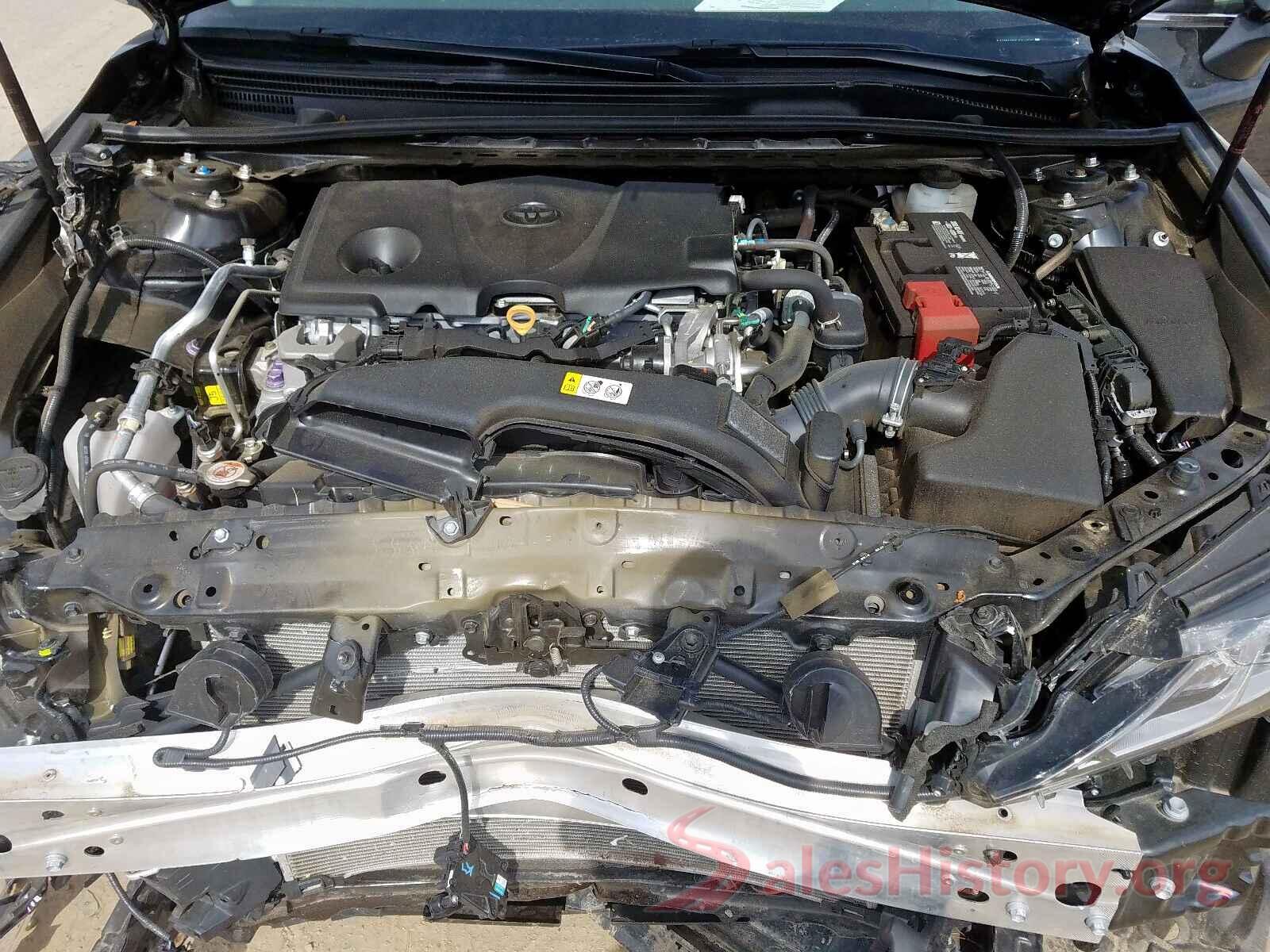 4T1B11HK6JU141131 2018 TOYOTA CAMRY