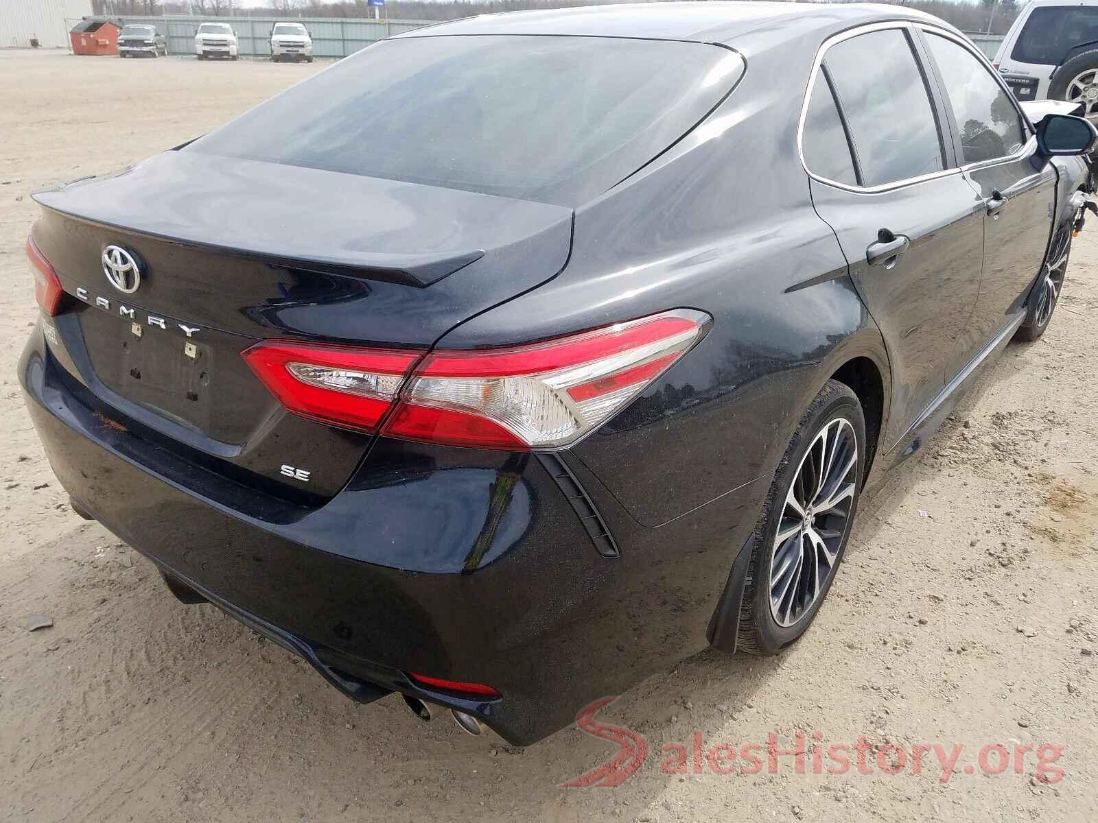 4T1B11HK6JU141131 2018 TOYOTA CAMRY