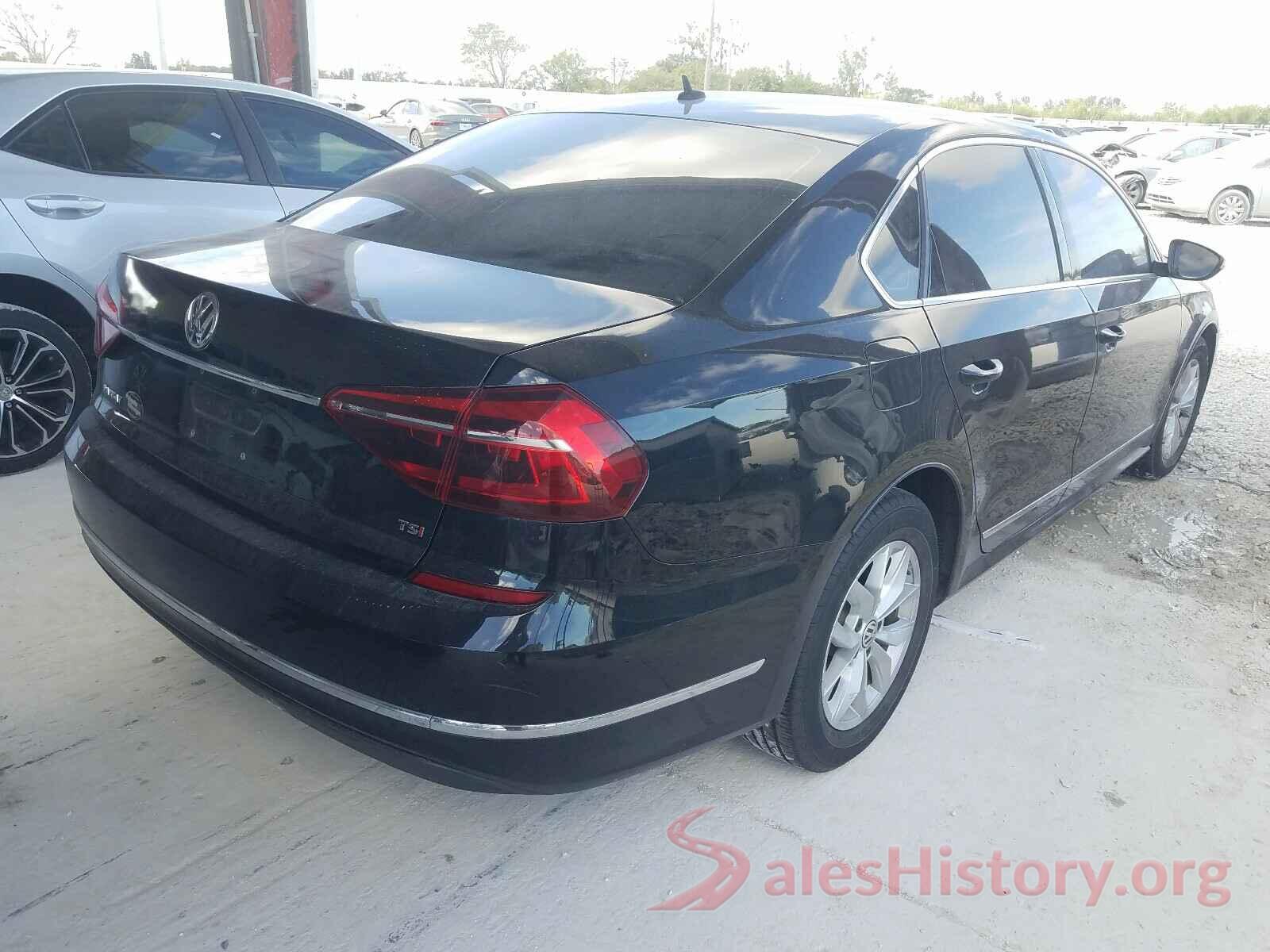 1VWAT7A32HC054520 2017 VOLKSWAGEN PASSAT