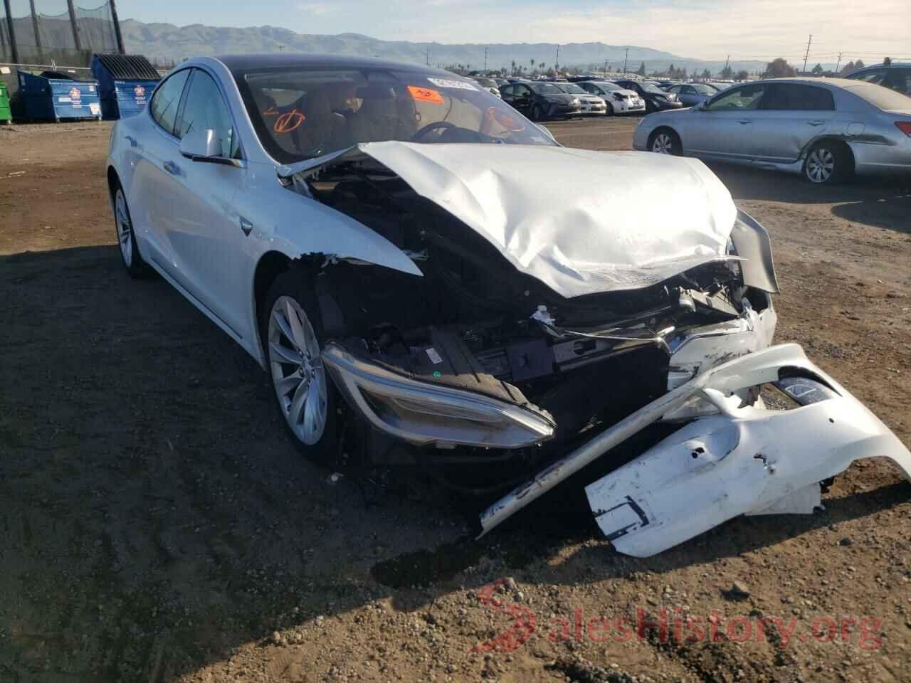 5YJSA1E28JF282932 2018 TESLA MODEL S