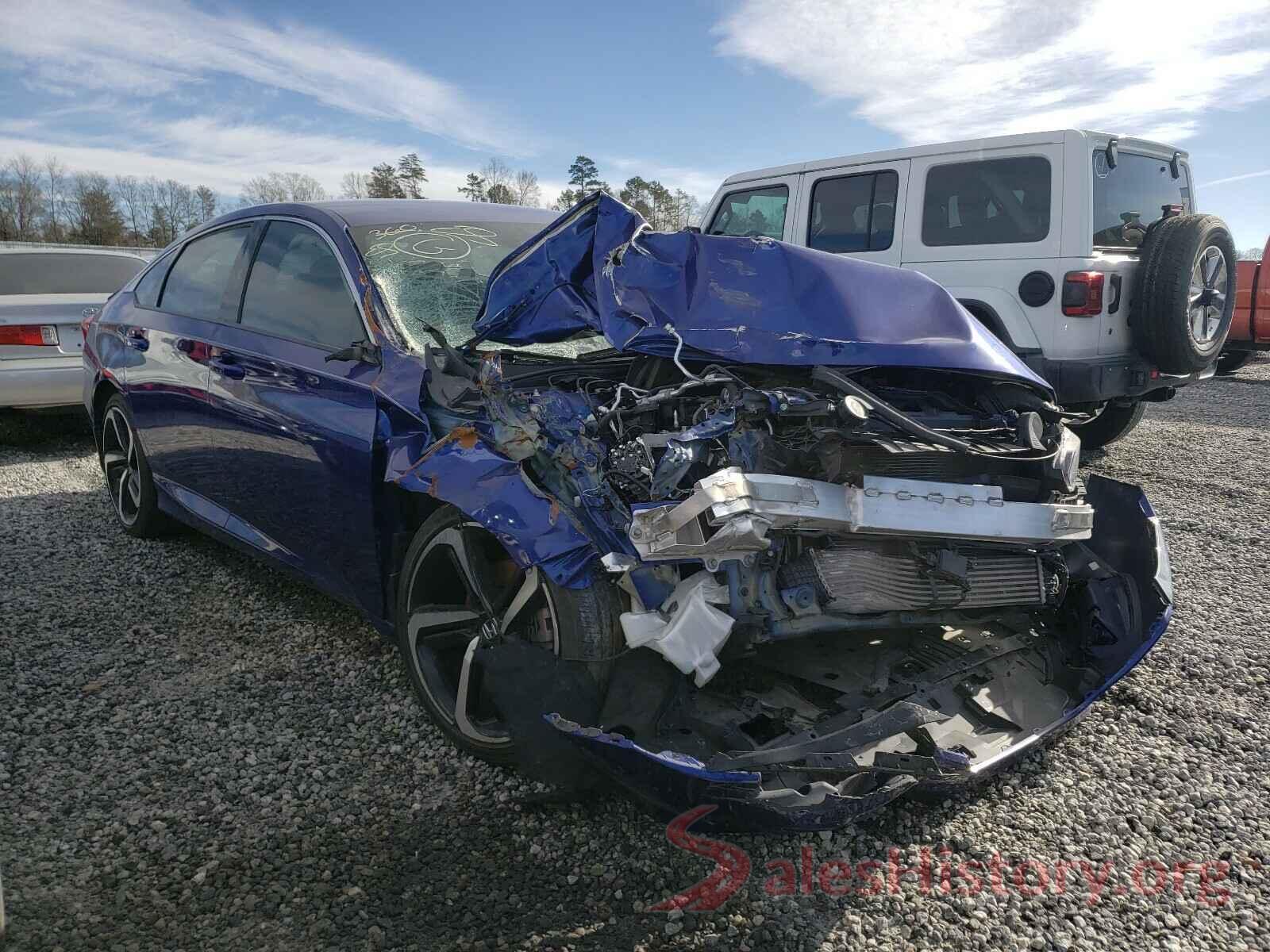 1HGCV1F33JA253980 2018 HONDA ACCORD