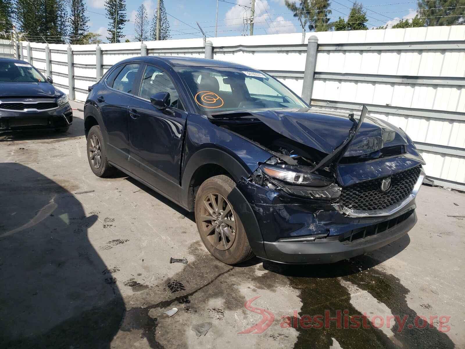 3MVDMABL3LM136996 2020 MAZDA CX30