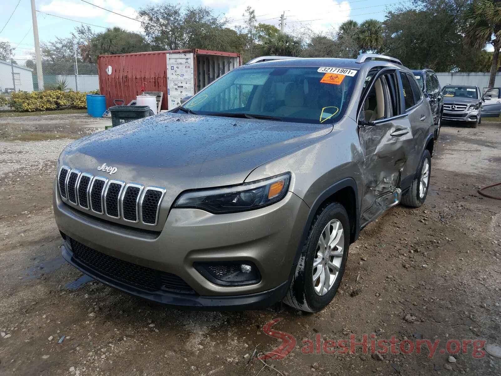 1C4PJLCB9KD348658 2019 JEEP CHEROKEE