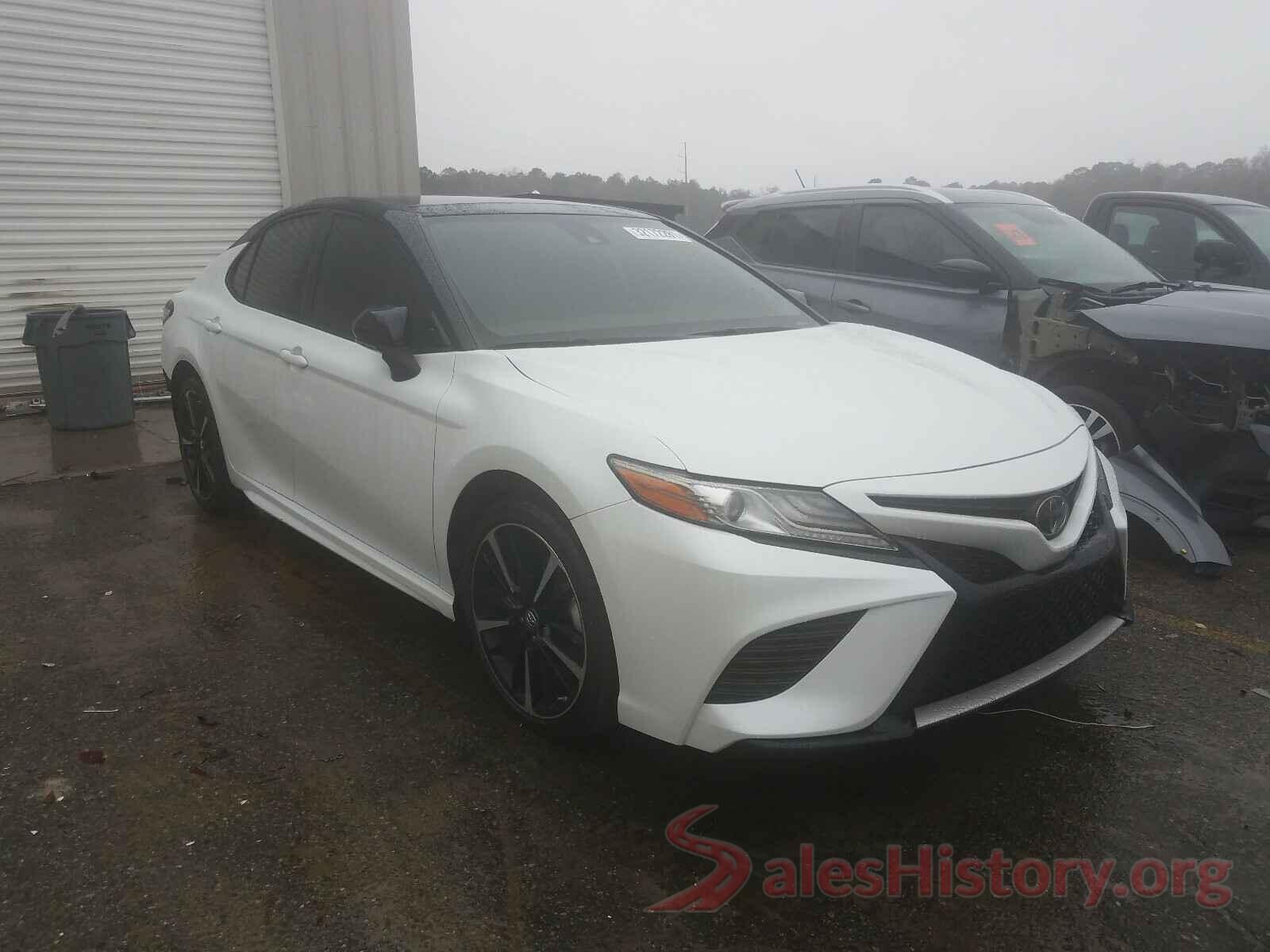 4T1B61HK5KU187469 2019 TOYOTA CAMRY