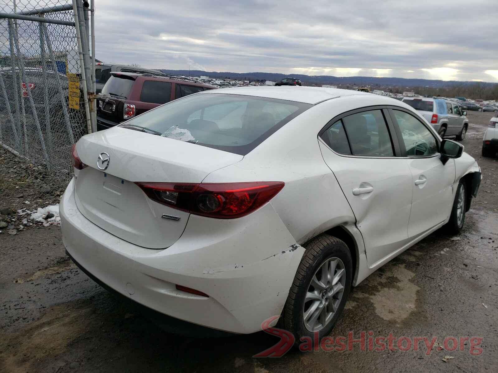 3MZBN1U70HM132981 2017 MAZDA 3