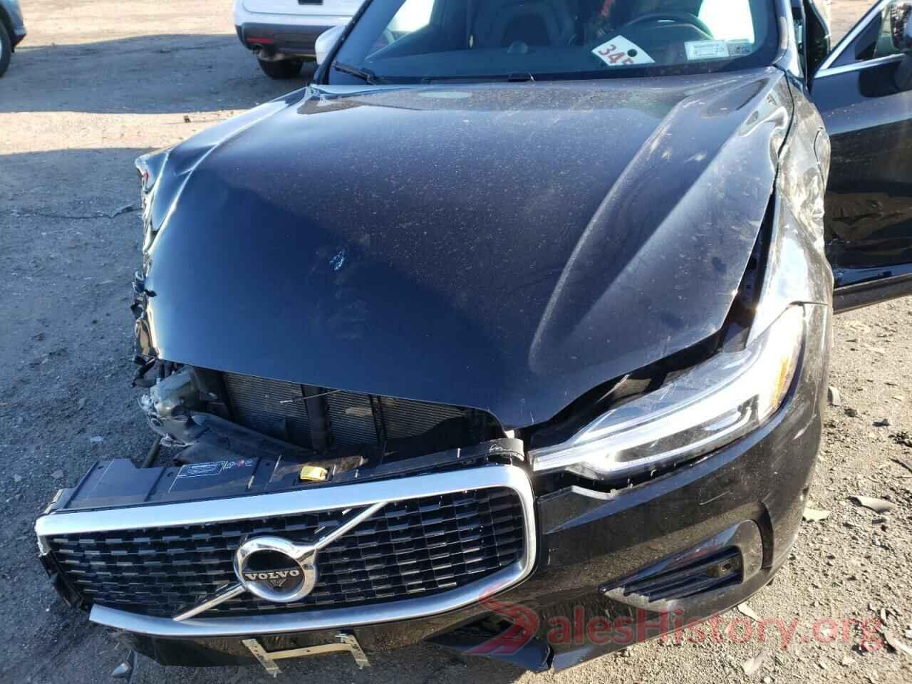 LYVBR0DM8KB224666 2019 VOLVO XC60