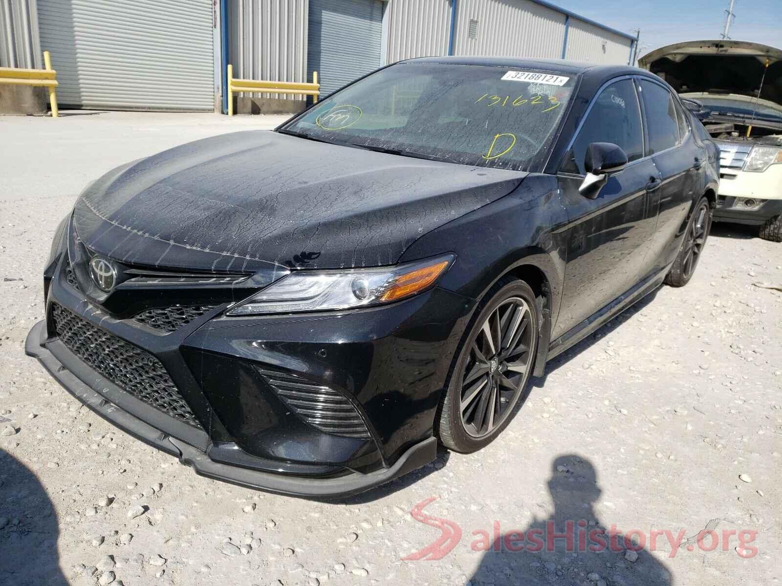 4T1B61HK8JU131623 2018 TOYOTA CAMRY