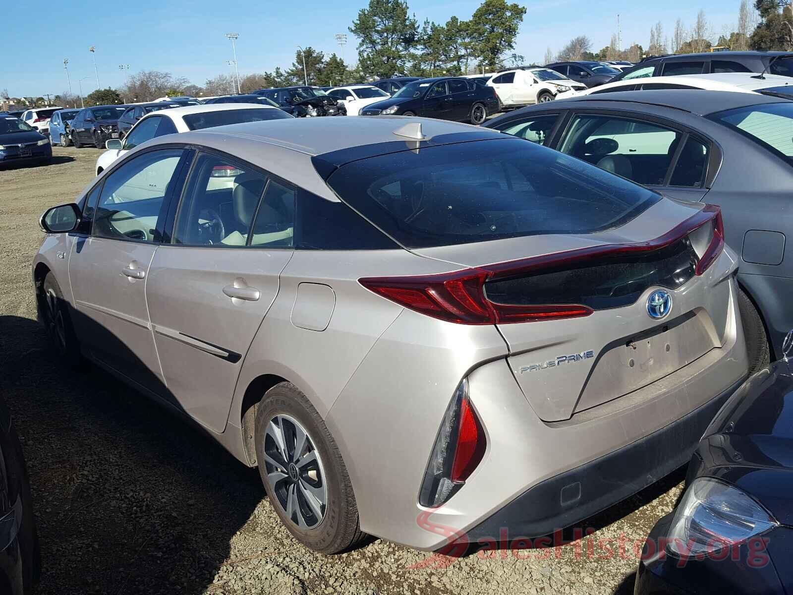 JTDKARFPXH3012231 2017 TOYOTA PRIUS