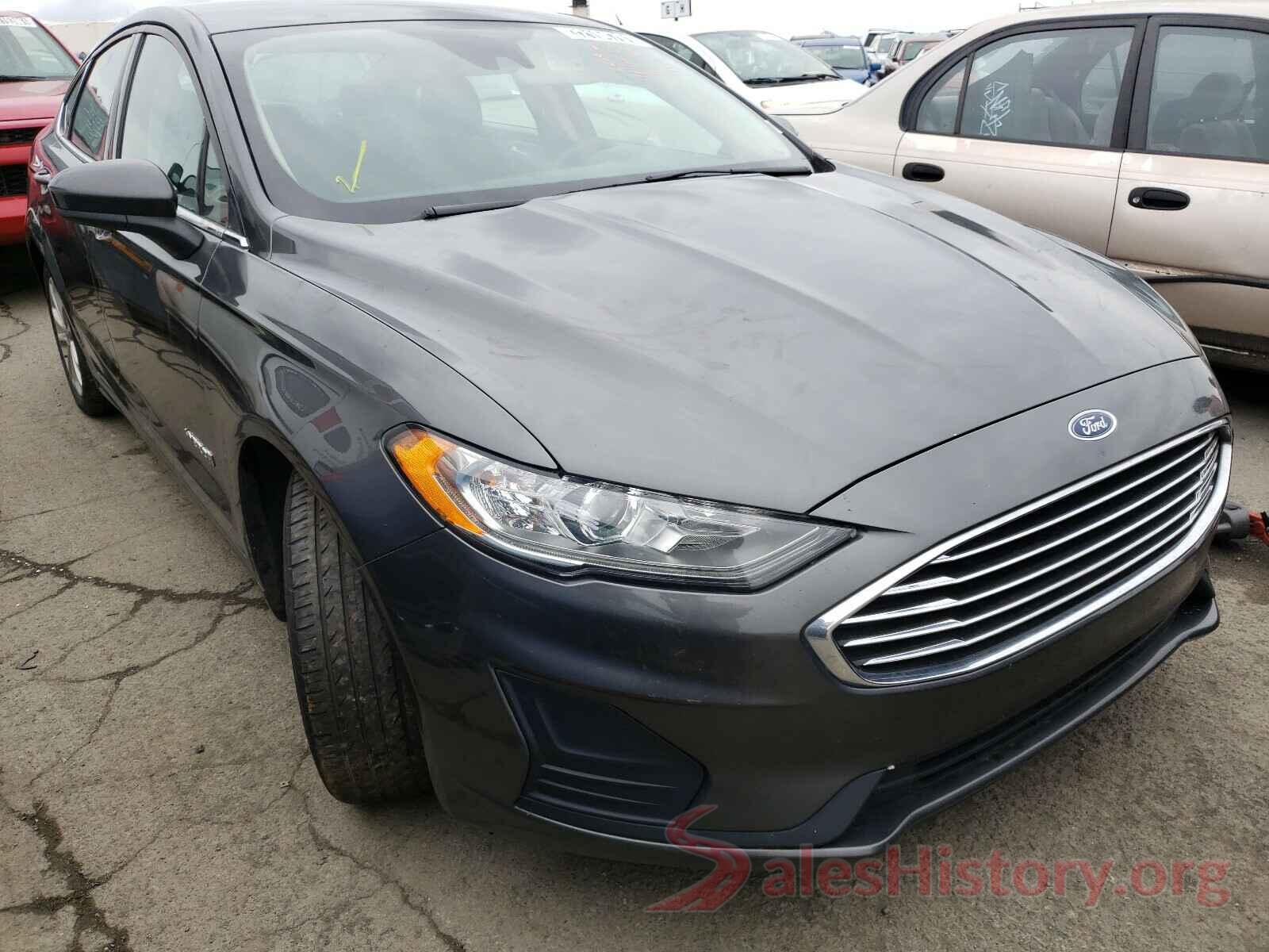 3FA6P0LU8KR151777 2019 FORD FUSION