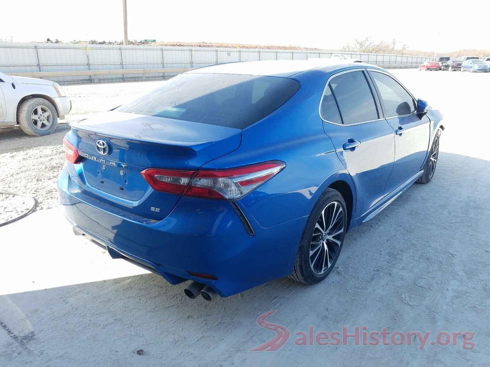 4T1B11HK1JU151470 2018 TOYOTA CAMRY