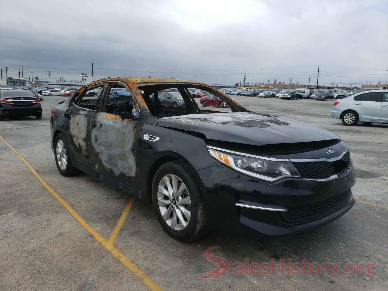 5XXGT4L37JG261063 2018 KIA OPTIMA