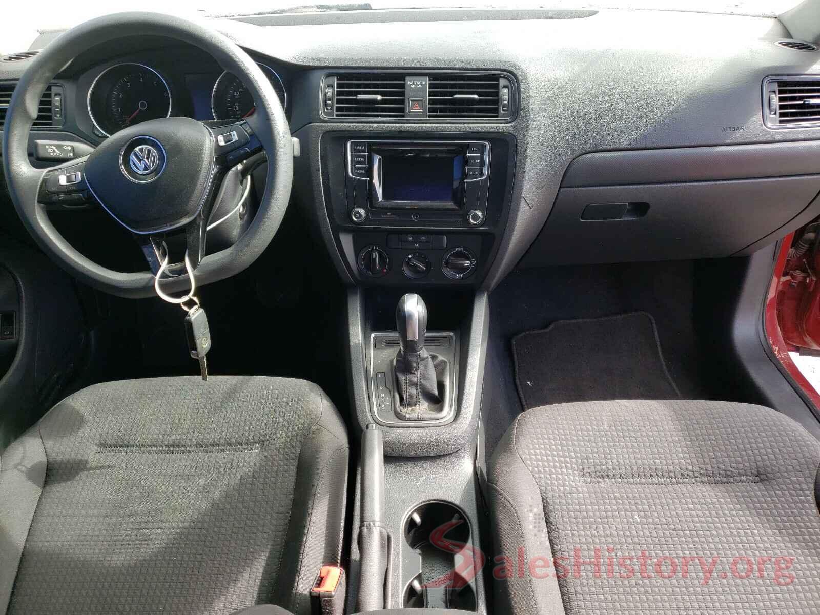 3VW267AJXGM250745 2016 VOLKSWAGEN JETTA