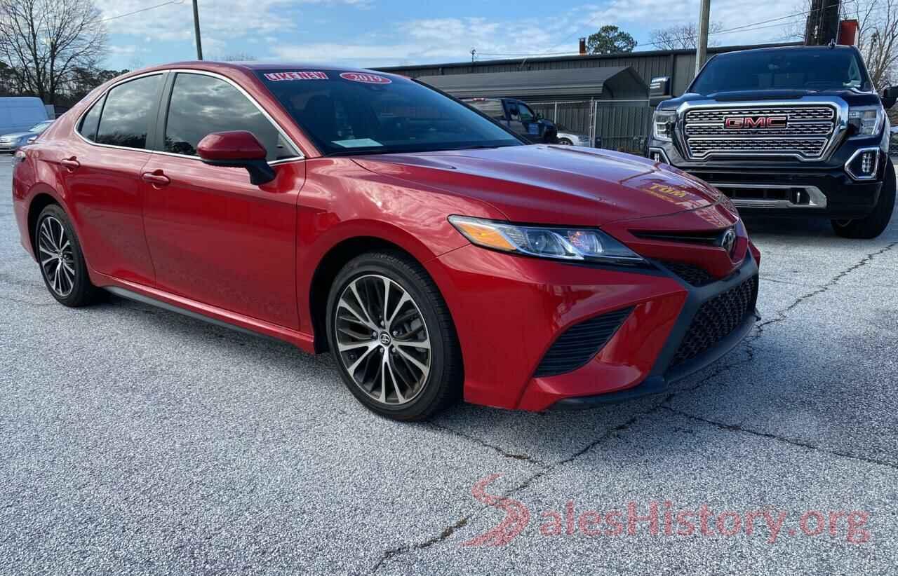 4T1B11HKXKU276999 2019 TOYOTA CAMRY