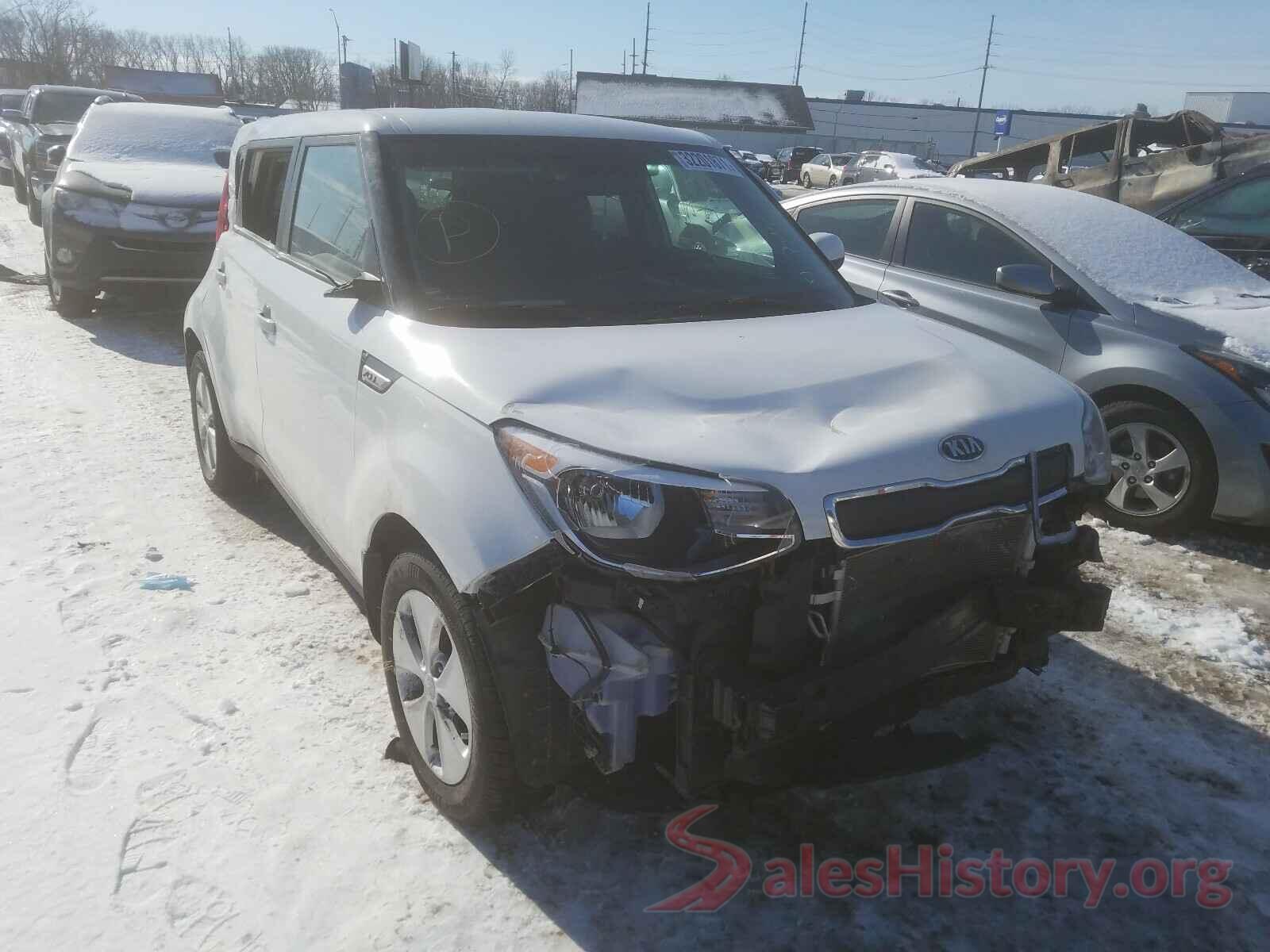 KNDJN2A27G7370817 2016 KIA SOUL