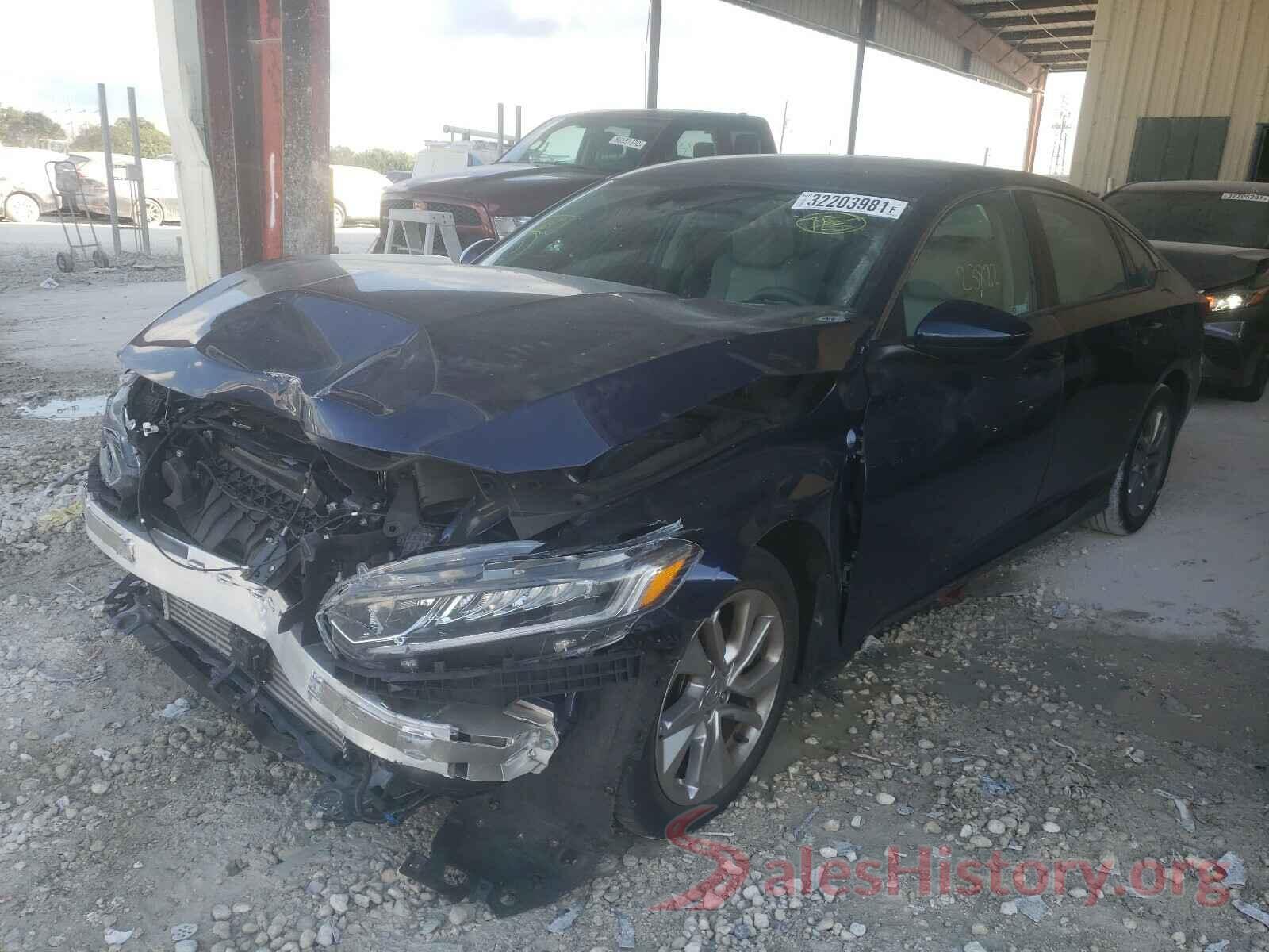 1HGCV1F16JA056560 2018 HONDA ACCORD