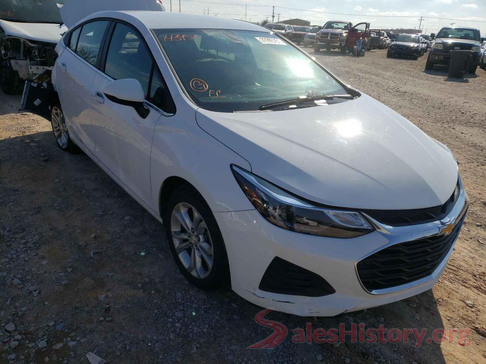 1G1BE5SM7K7143957 2019 CHEVROLET CRUZE