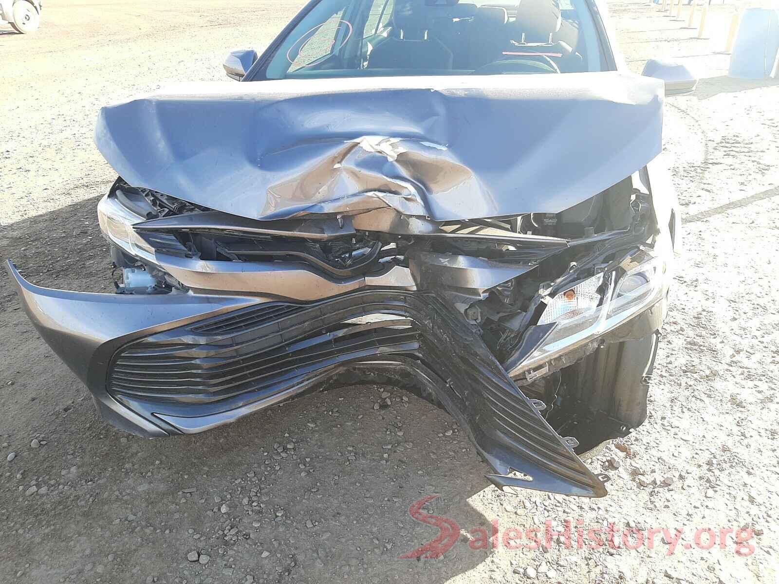 4T1B11HK5JU568896 2018 TOYOTA CAMRY