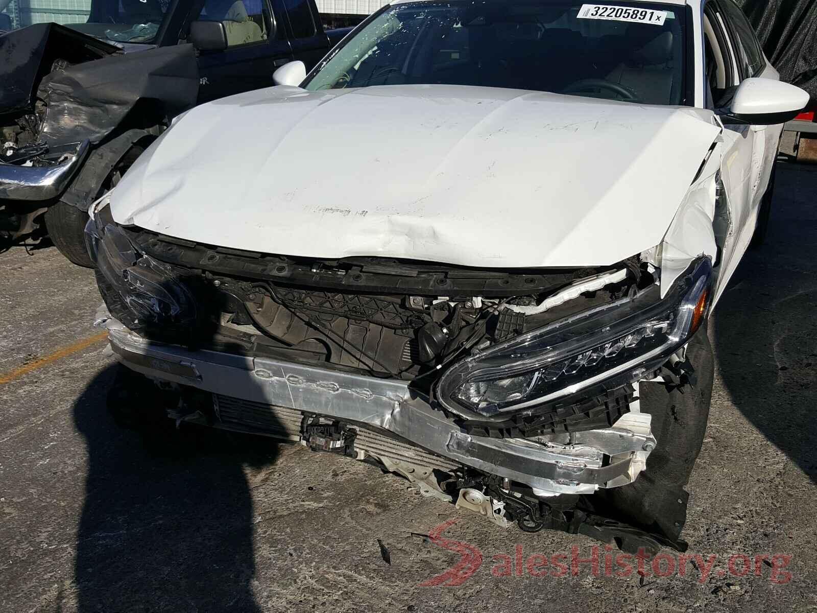 1HGCV1F18KA128487 2019 HONDA ACCORD