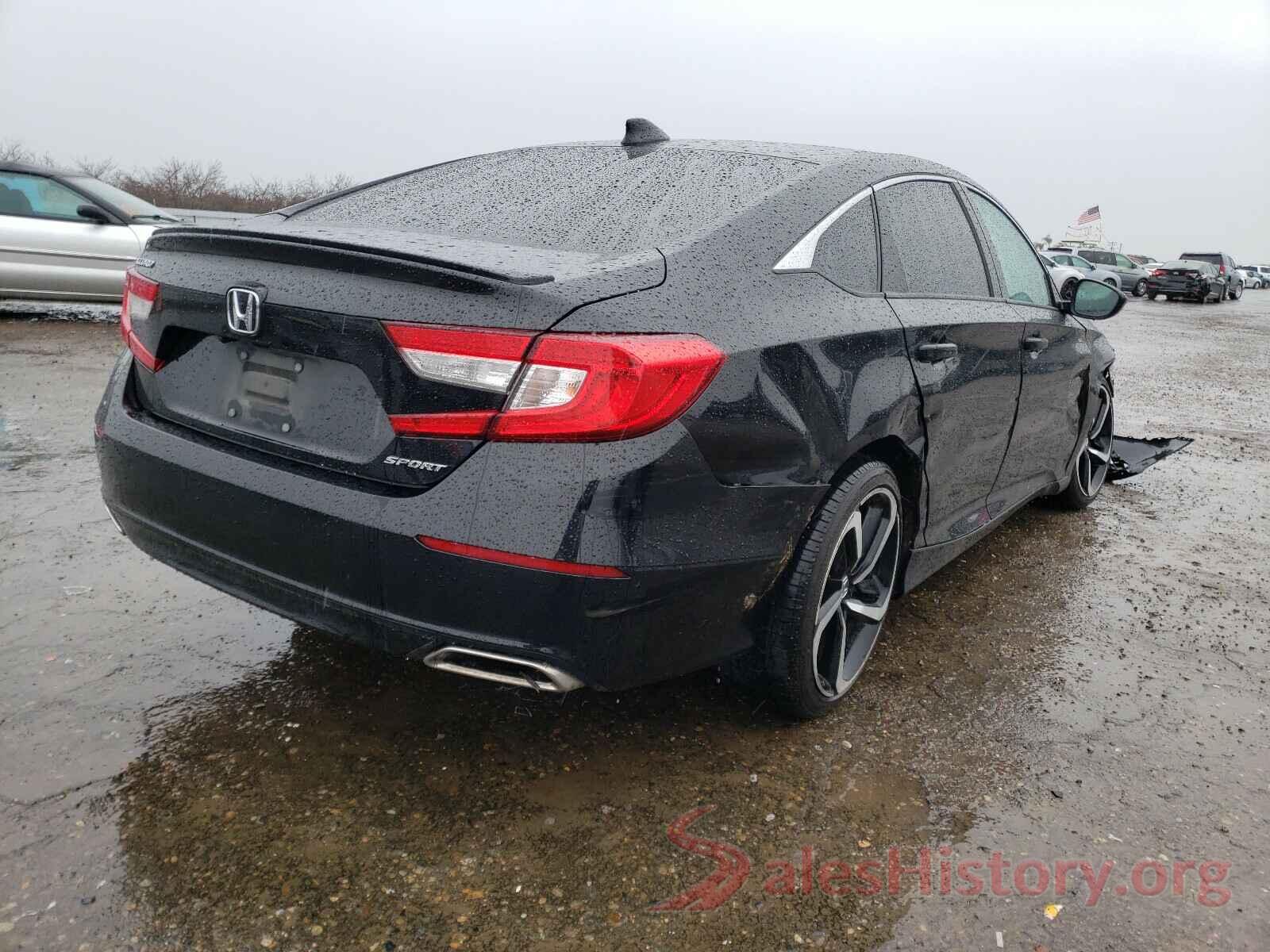 1HGCV1F30JA256898 2018 HONDA ACCORD