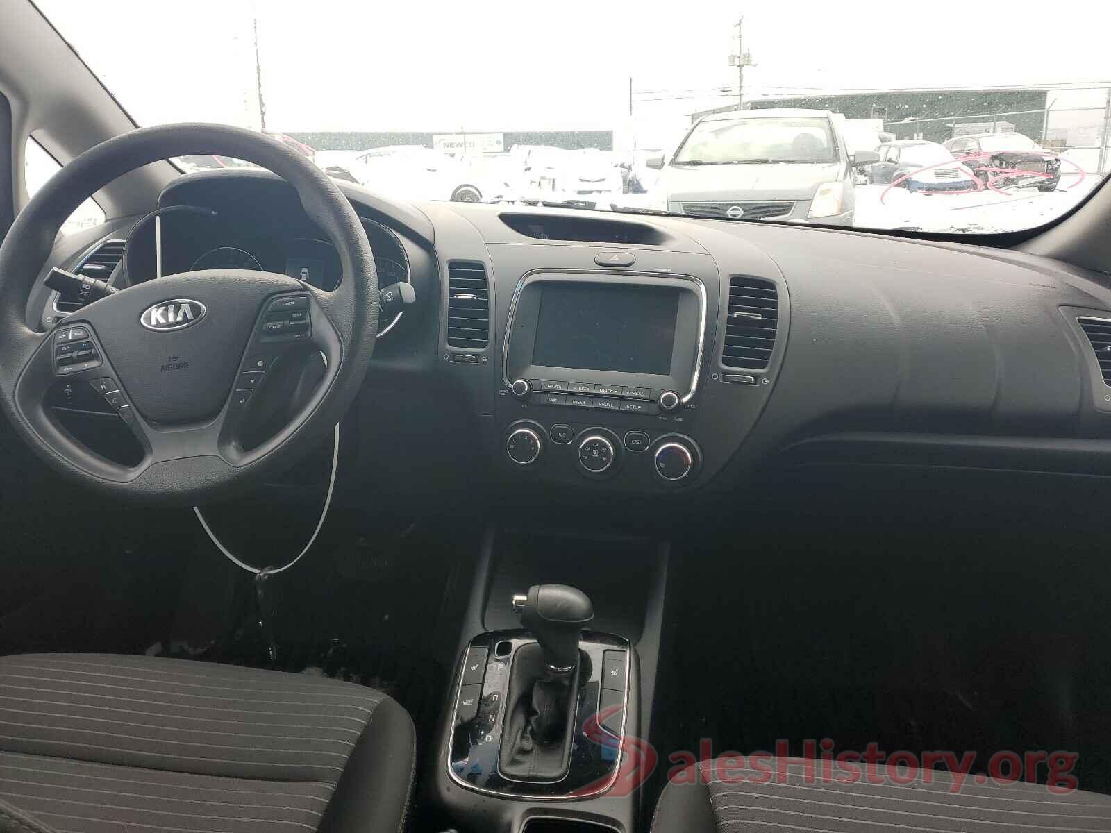 3KPFL4A70HE035094 2017 KIA FORTE