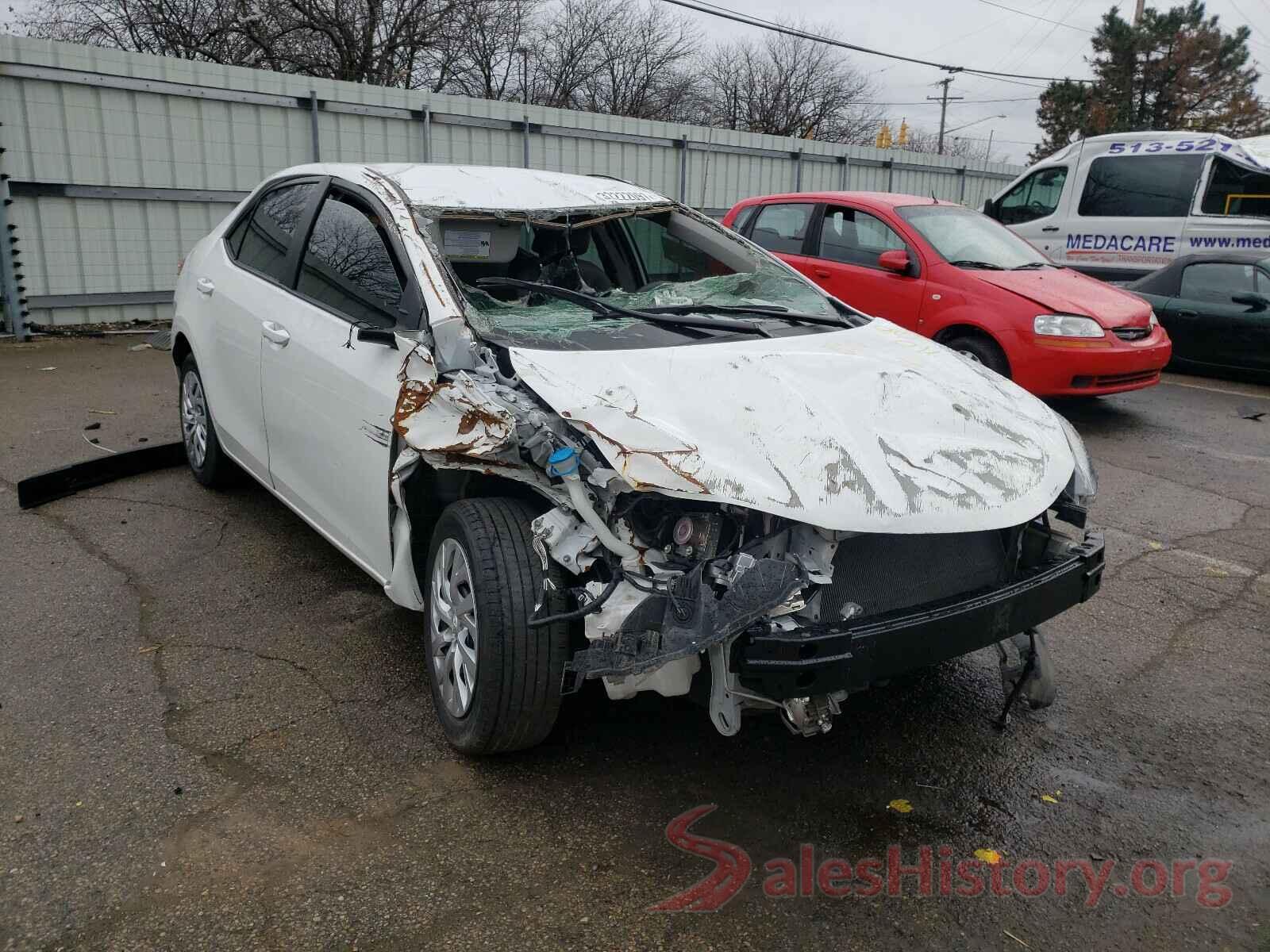 5YFBURHE6JP820513 2018 TOYOTA COROLLA