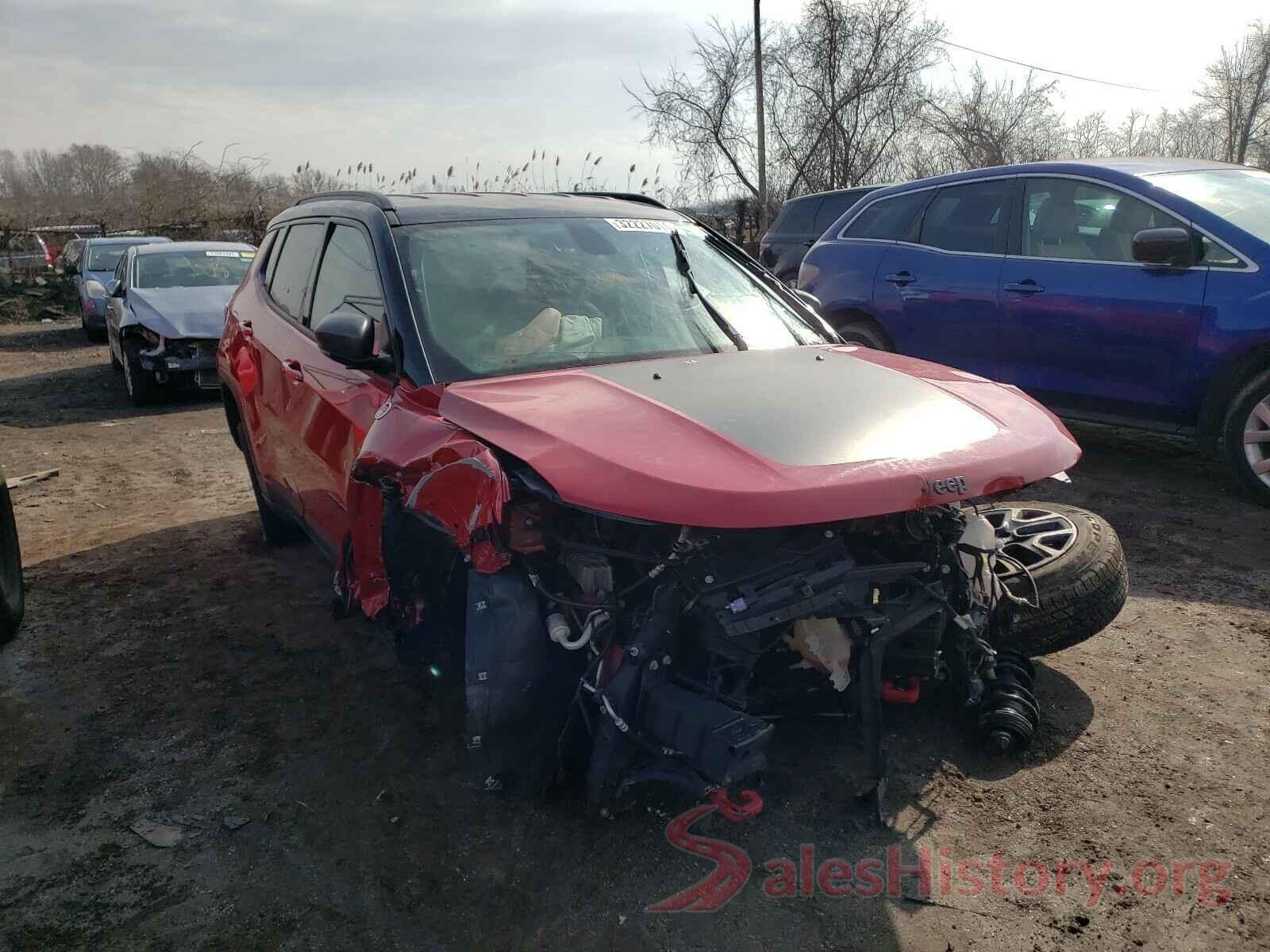 3C4NJDDB8KT671377 2019 JEEP COMPASS